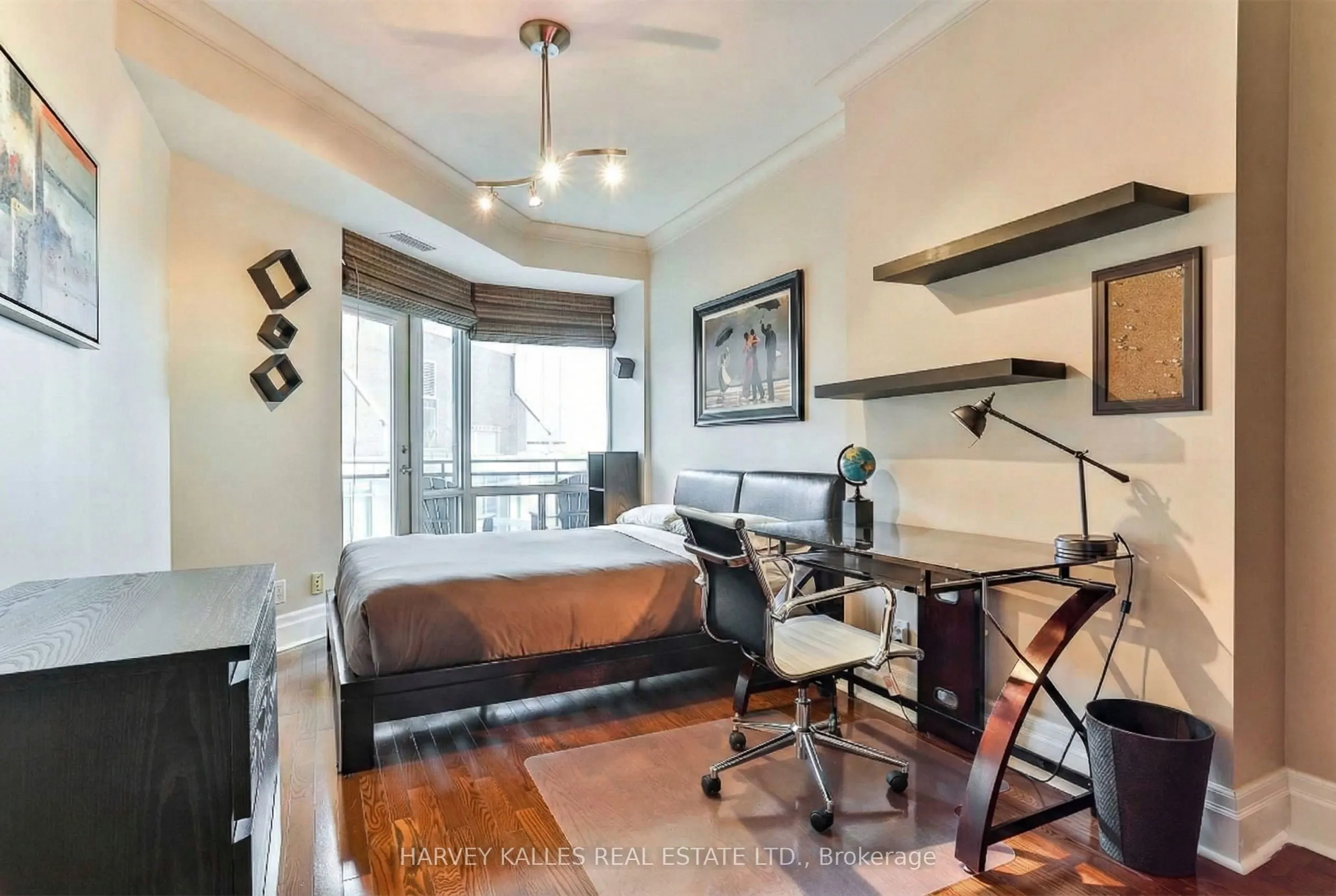 300 Bloor Street E #2701