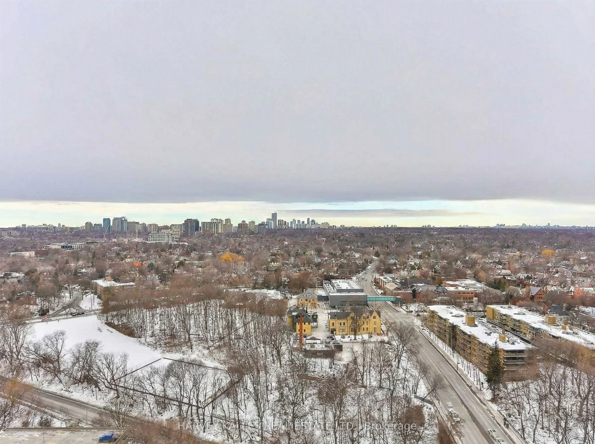 300 Bloor Street E #2701