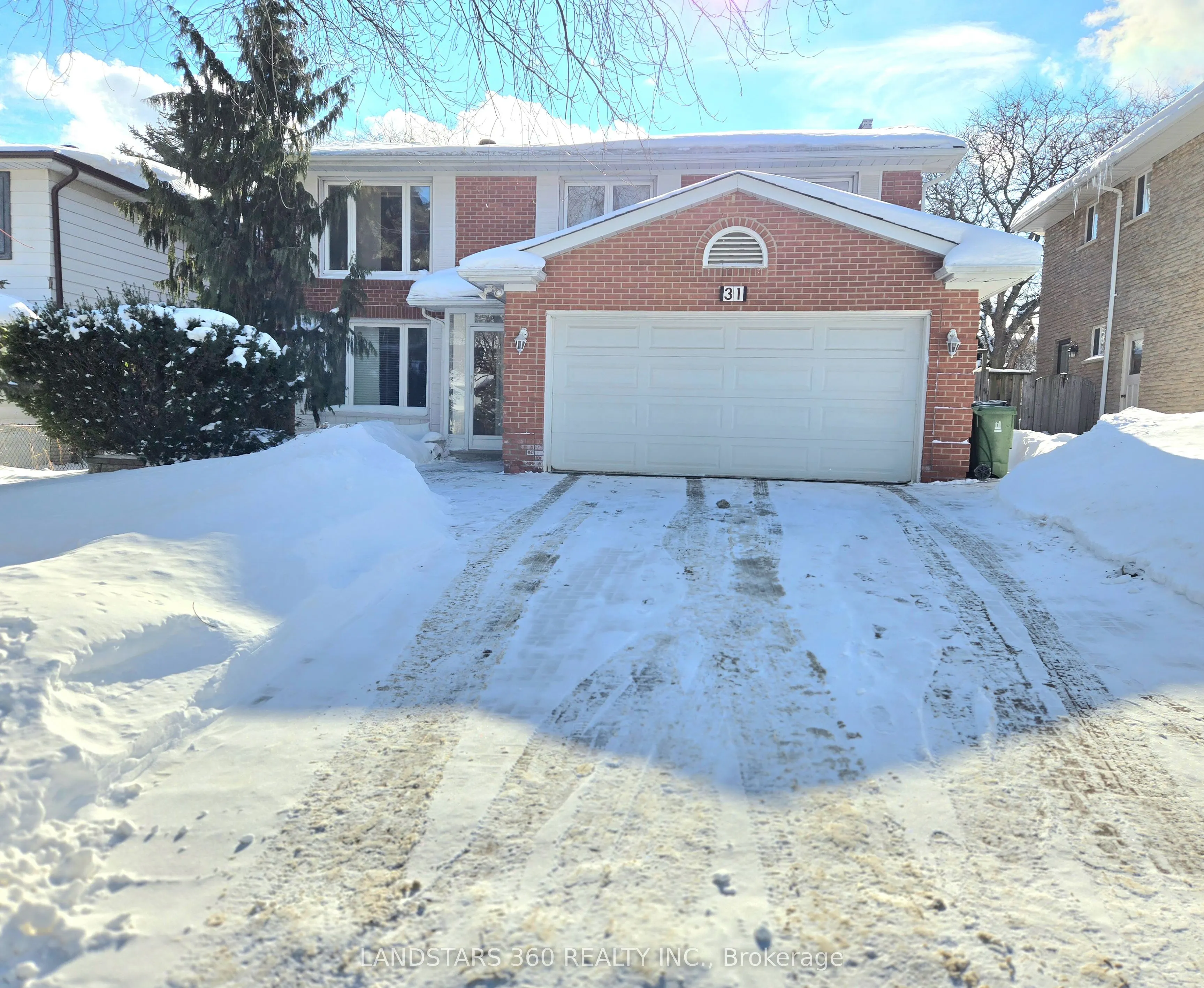 31 Whitehorn Crescent