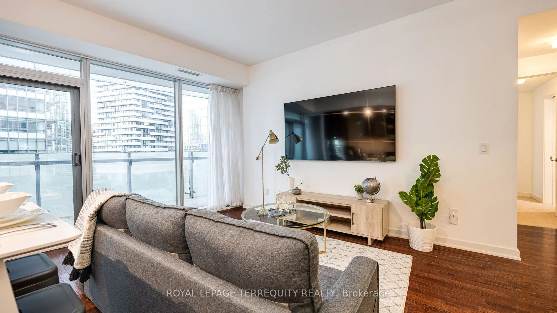 14 York Street #1101