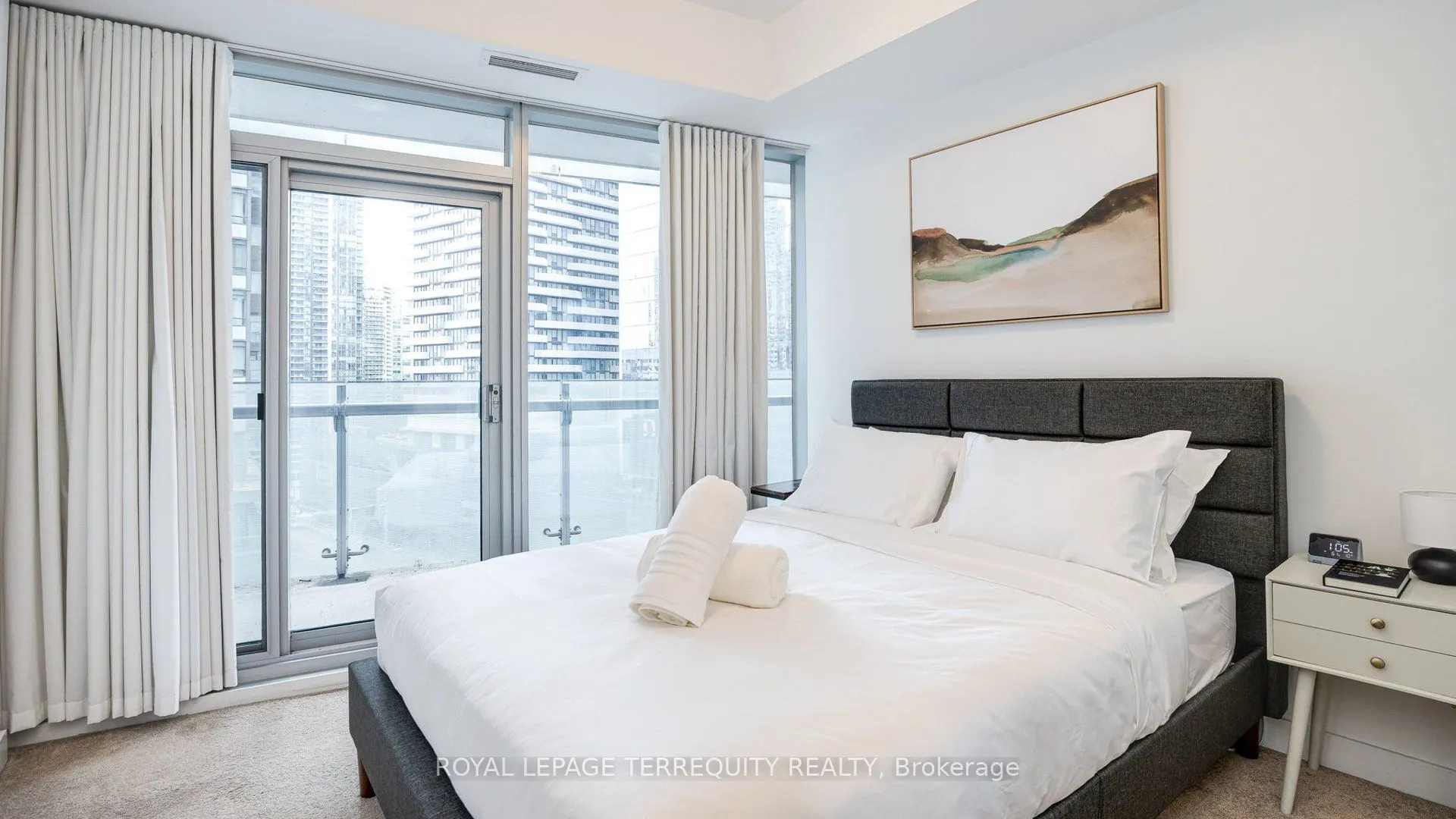 14 York Street #1101