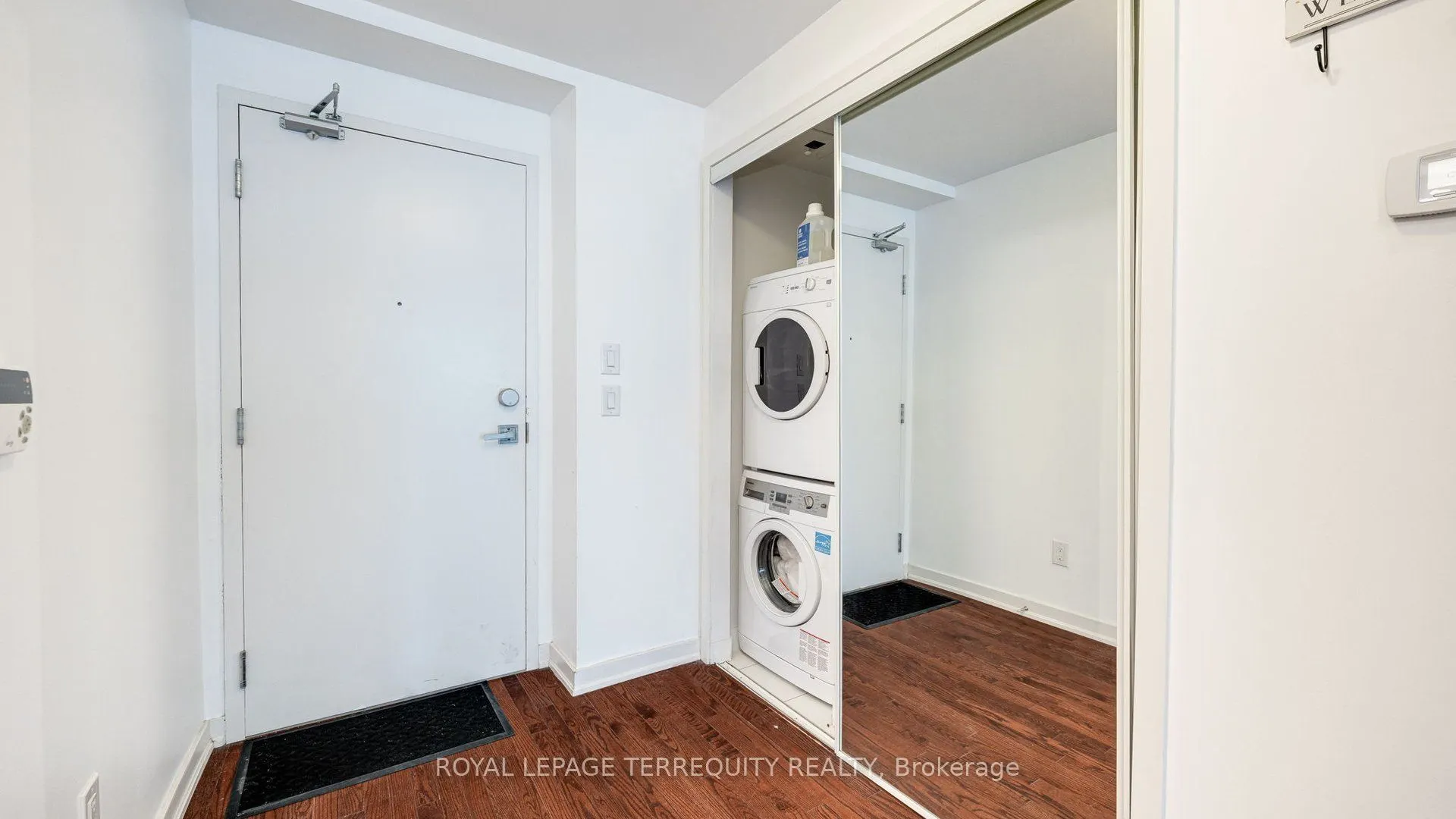 14 York Street #1101