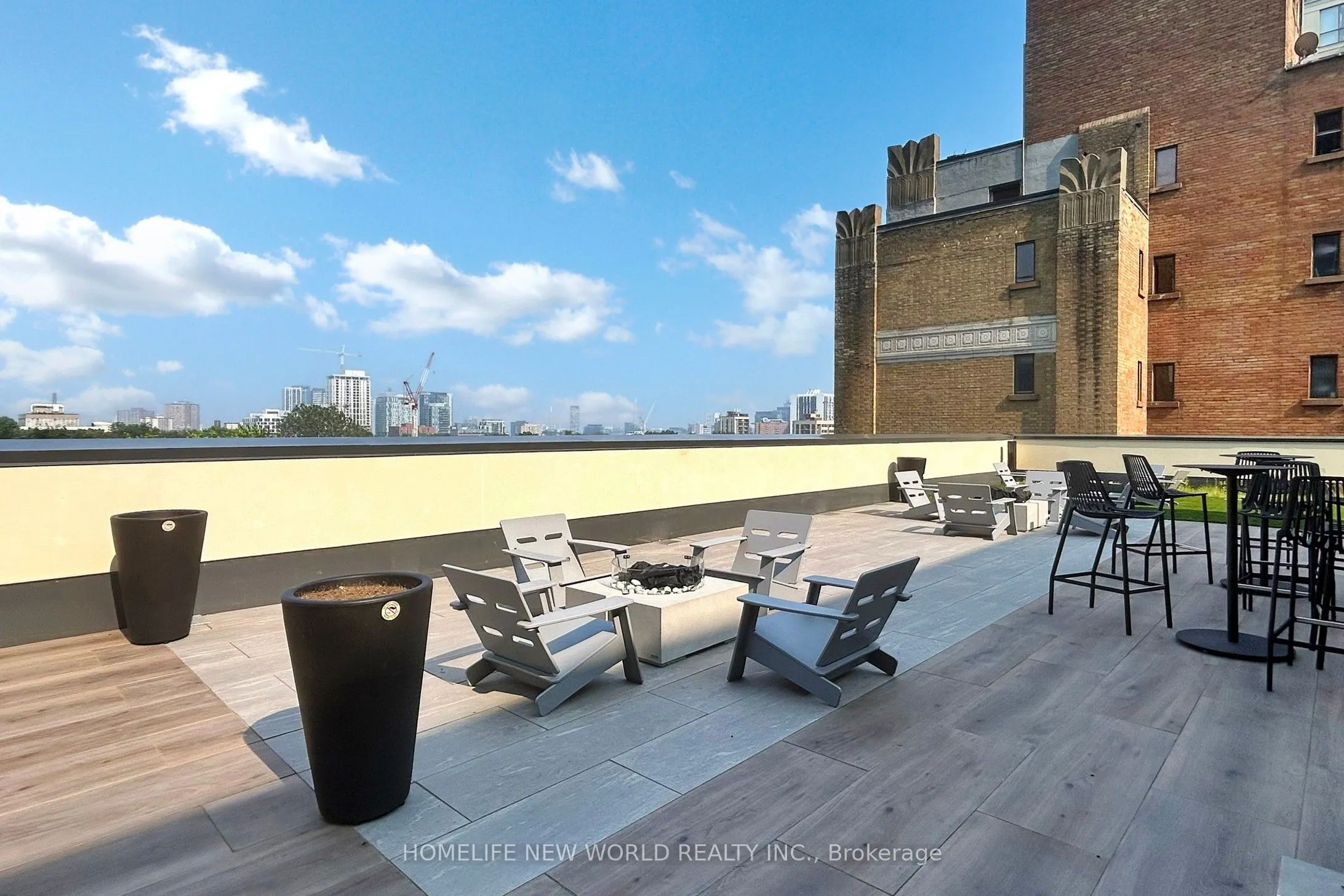 308 Jarvis Street #1004