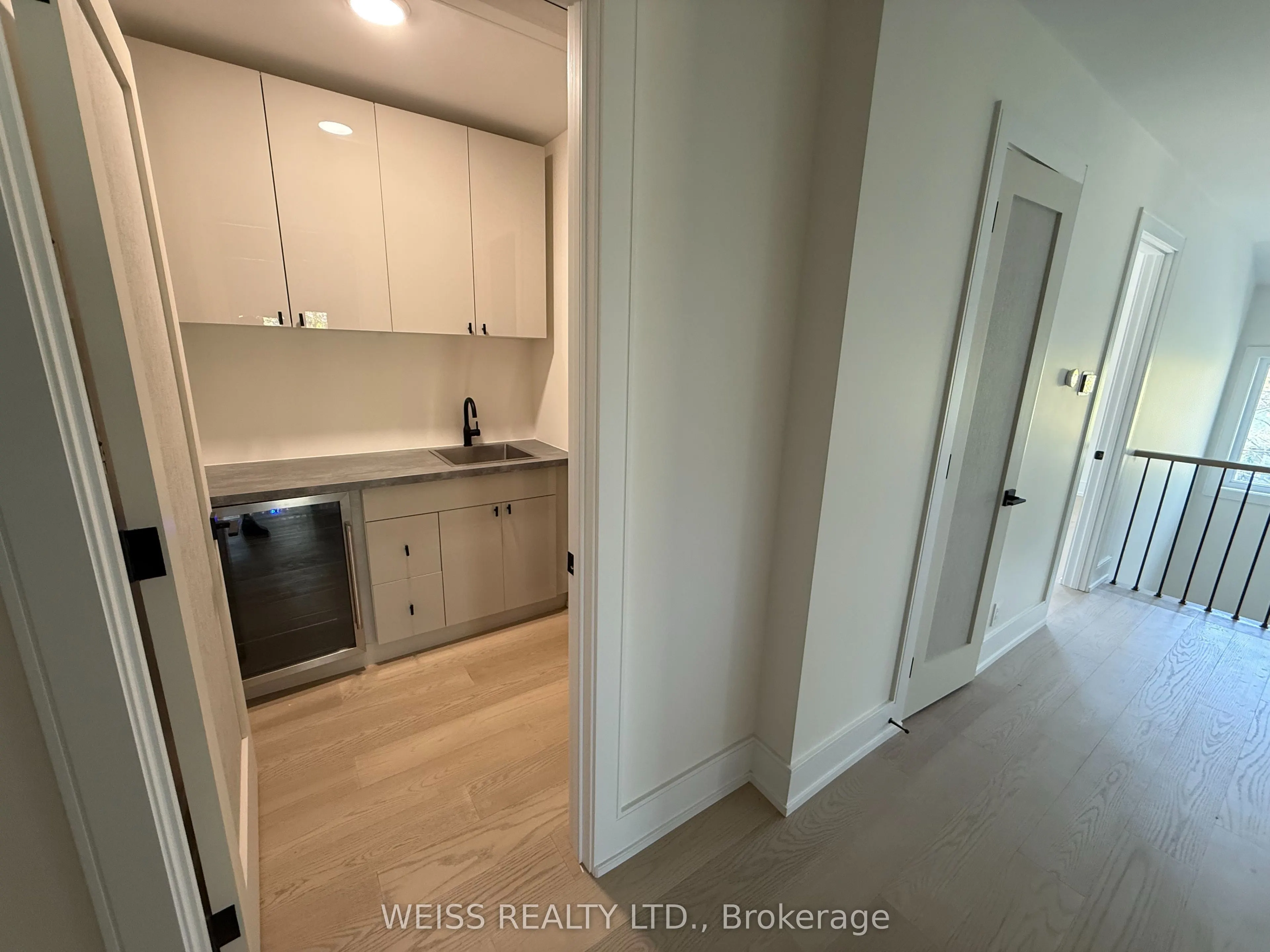137 Bannockburn Avenue