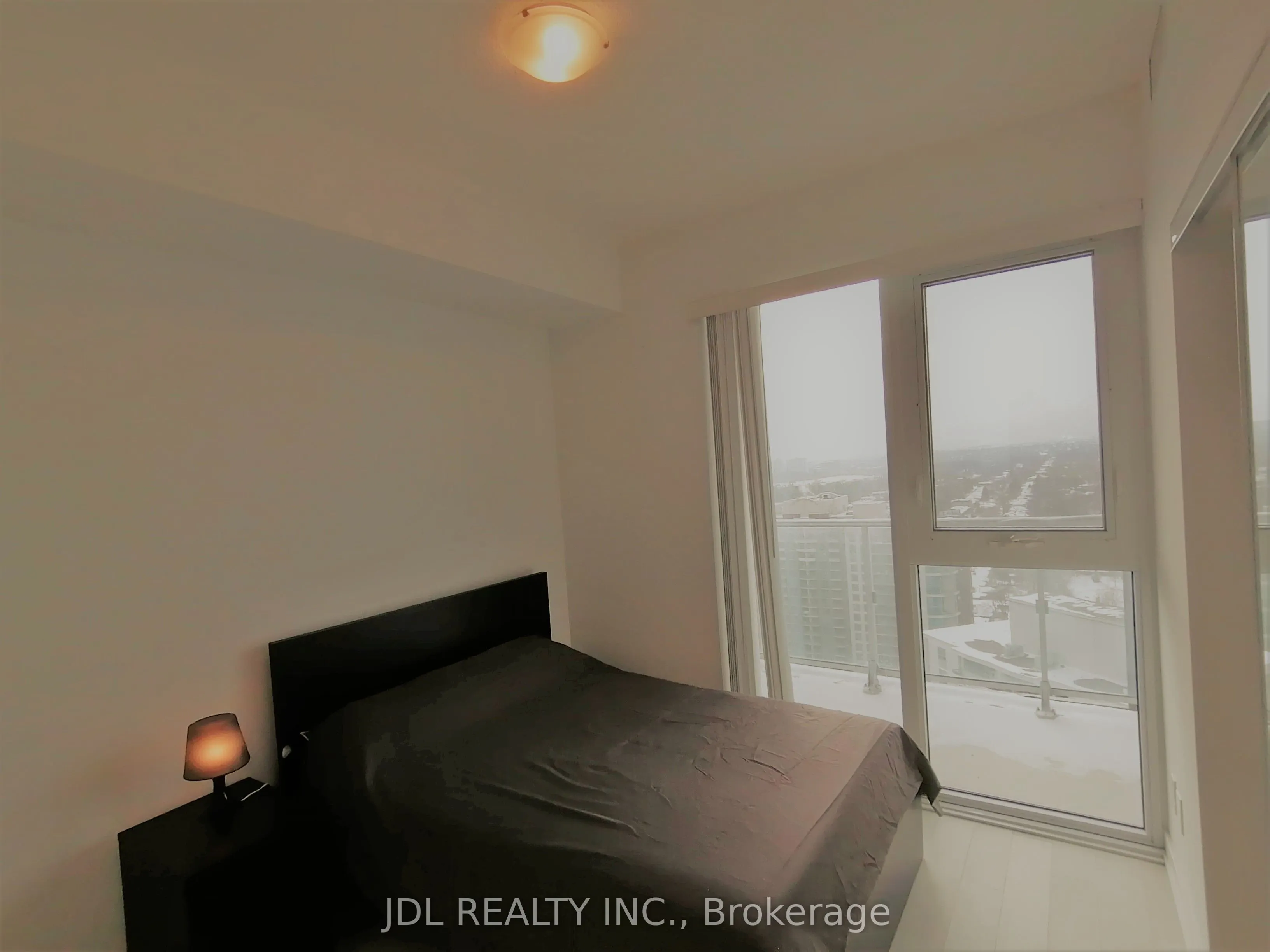 5180 yonge Street #2112