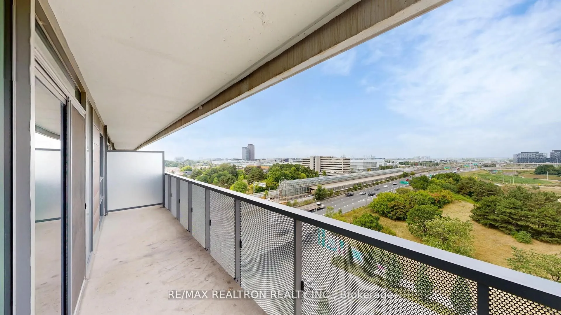 120 Varna Drive #1007