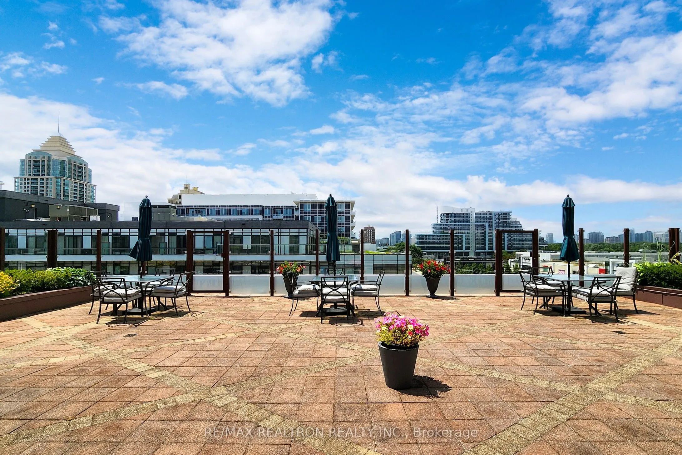 27 Rean Drive #524