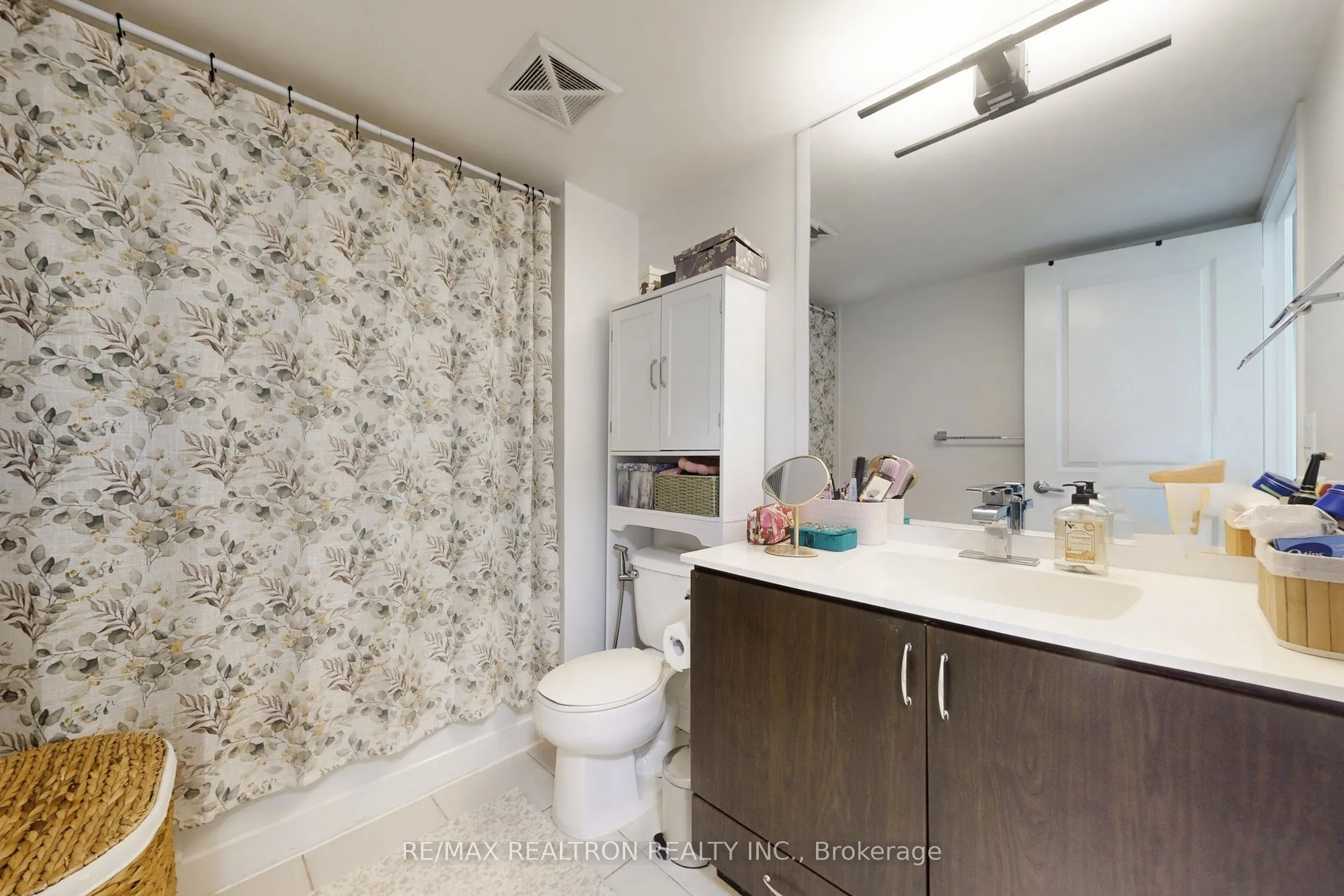 27 Rean Drive #524