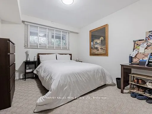 92 Prue Avenue