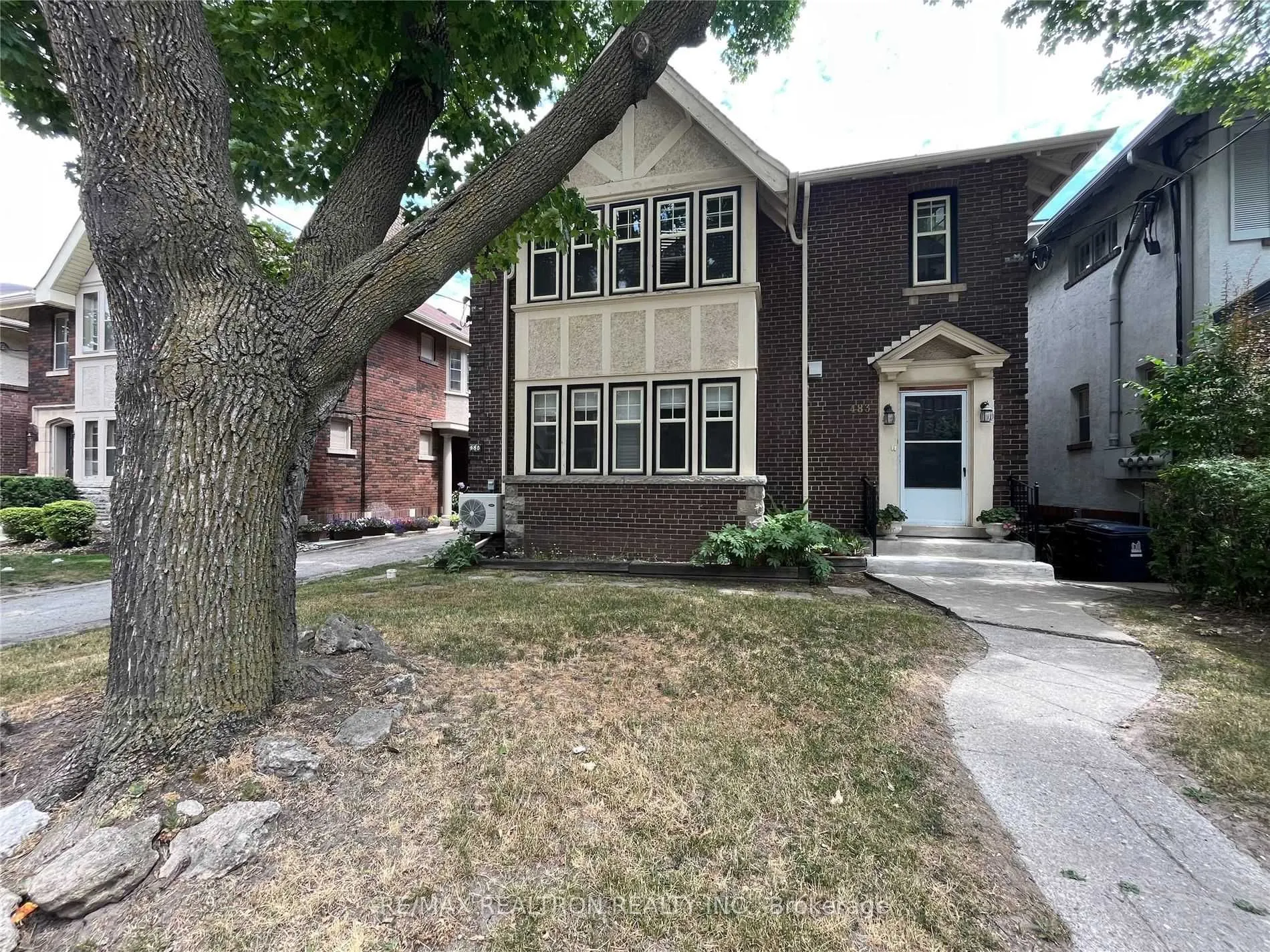 485 Oriole Parkway #A