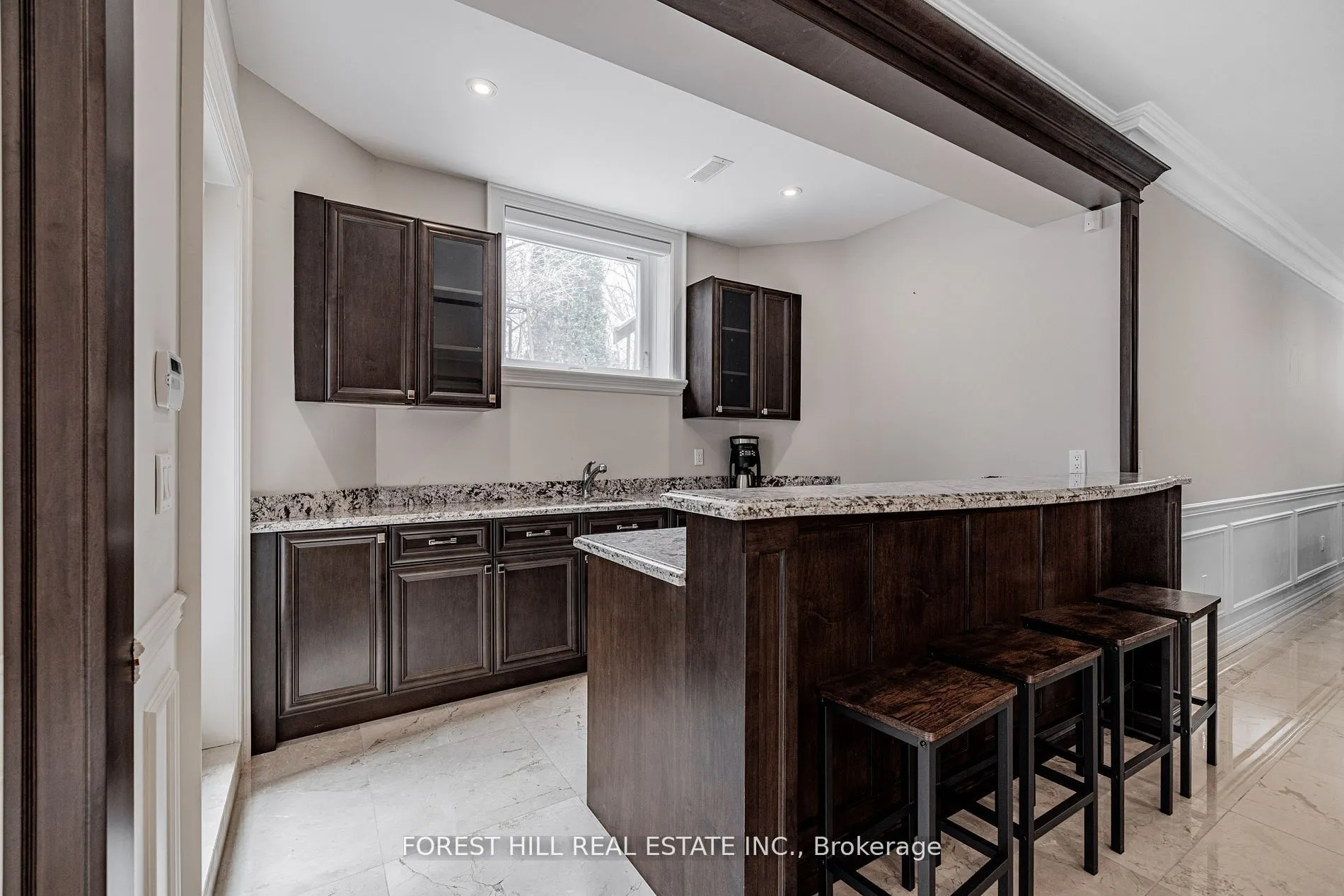60 Hawksbury Drive