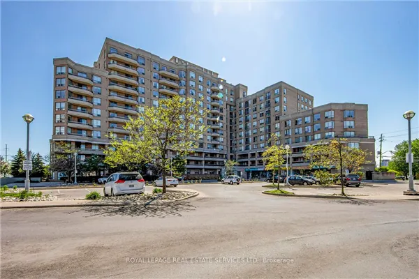 1700 Eglinton Avenue E #901