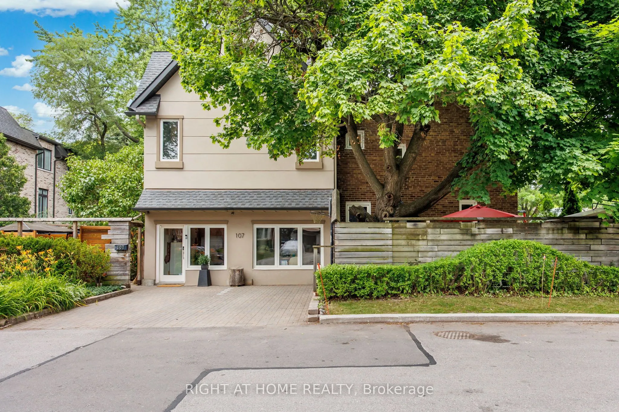 107 Otter Crescent
