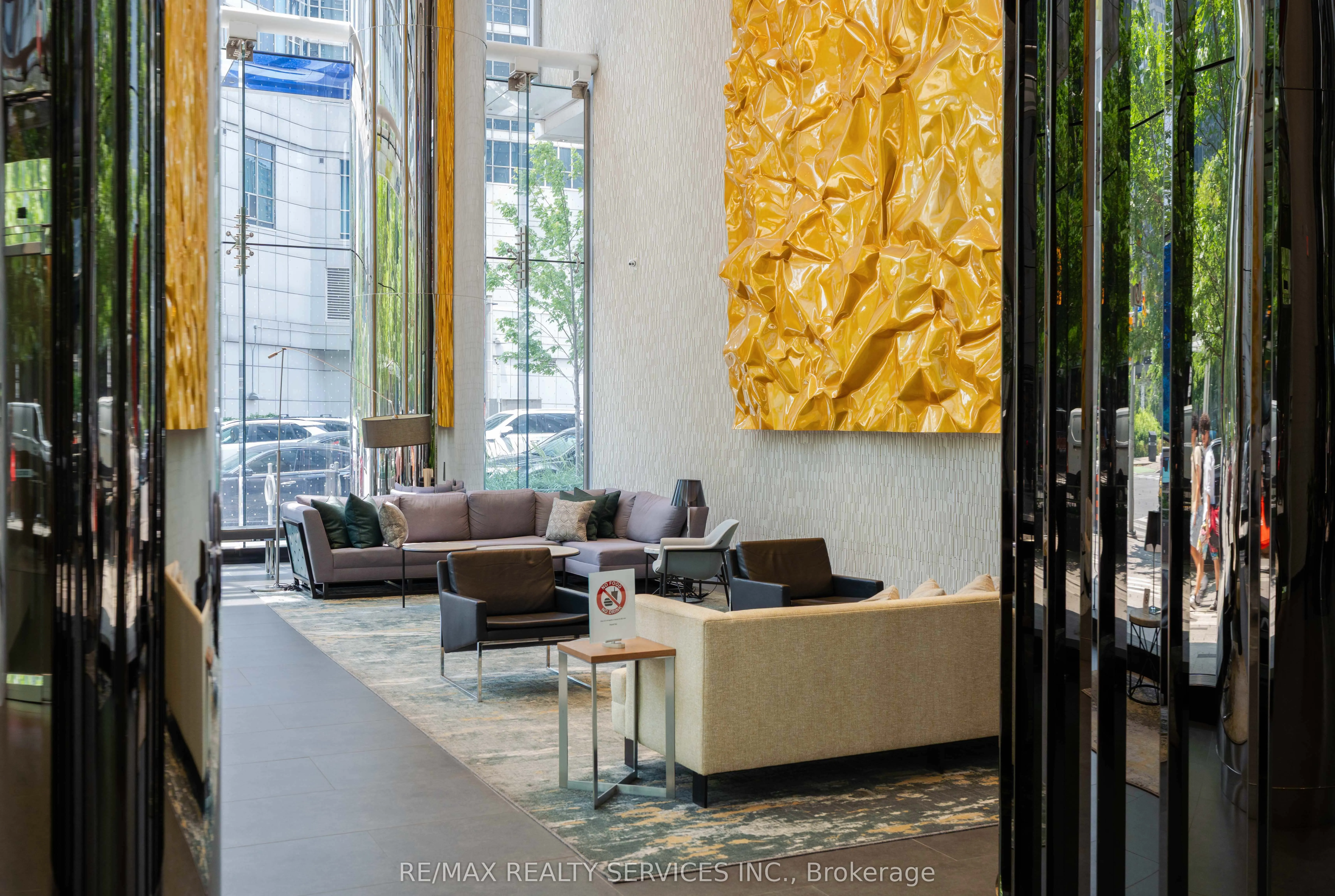10 York Street #4303