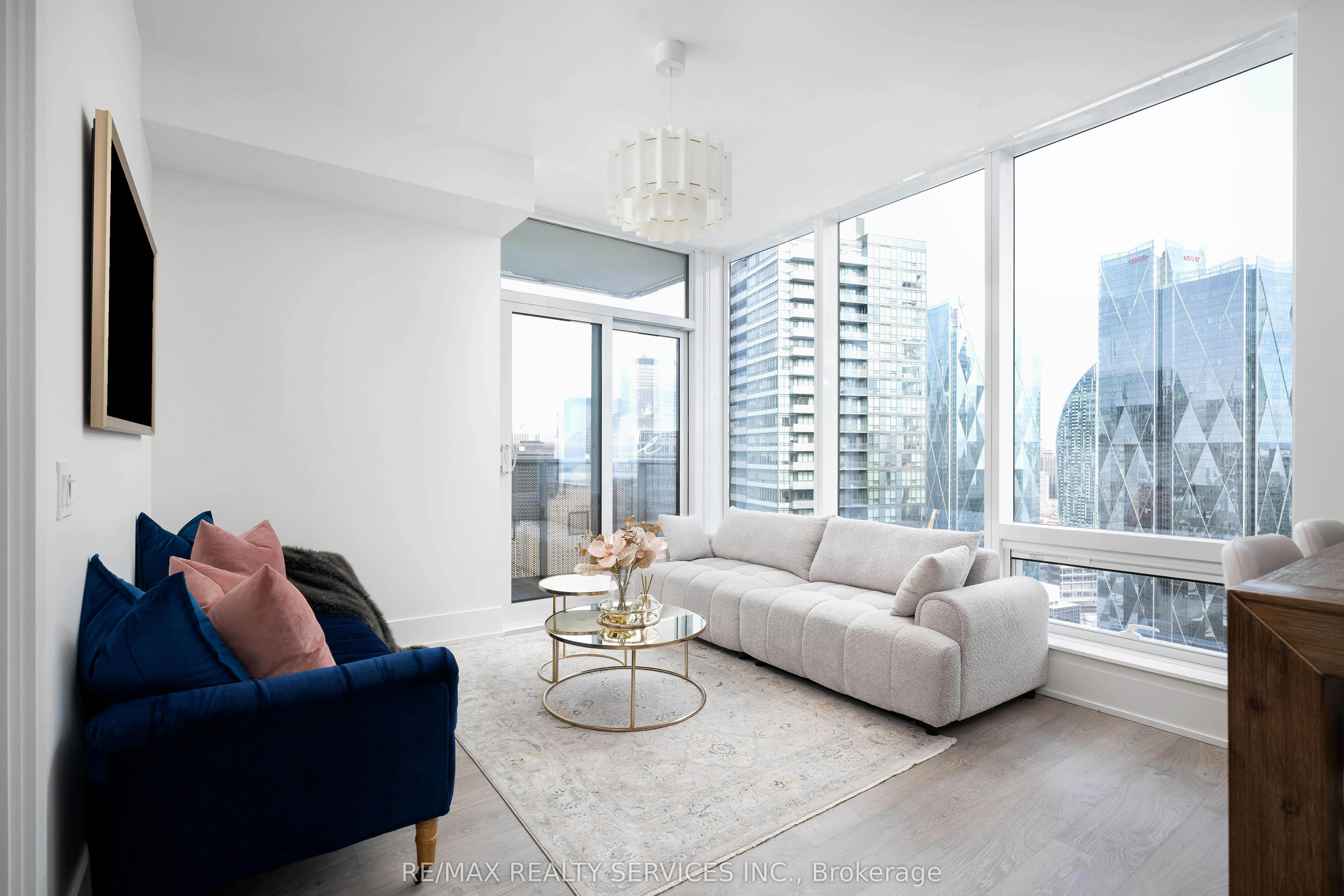 10 York Street #4303