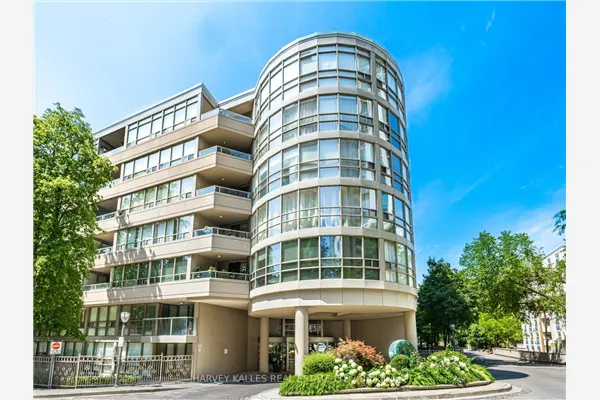 18 Lower Village Gate #108