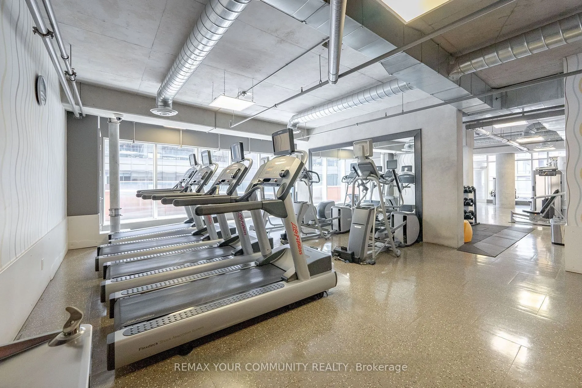 21 Widmer Street #2302