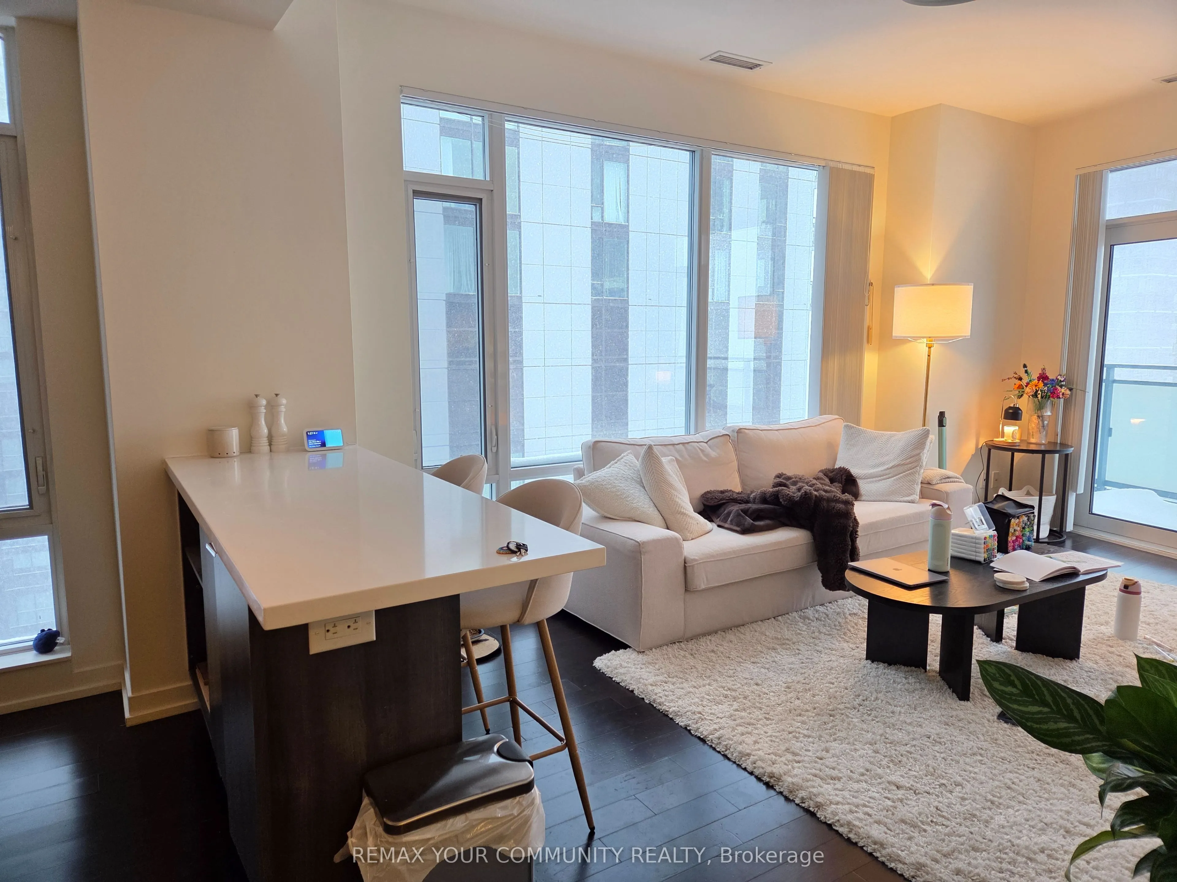 21 Widmer Street #2302