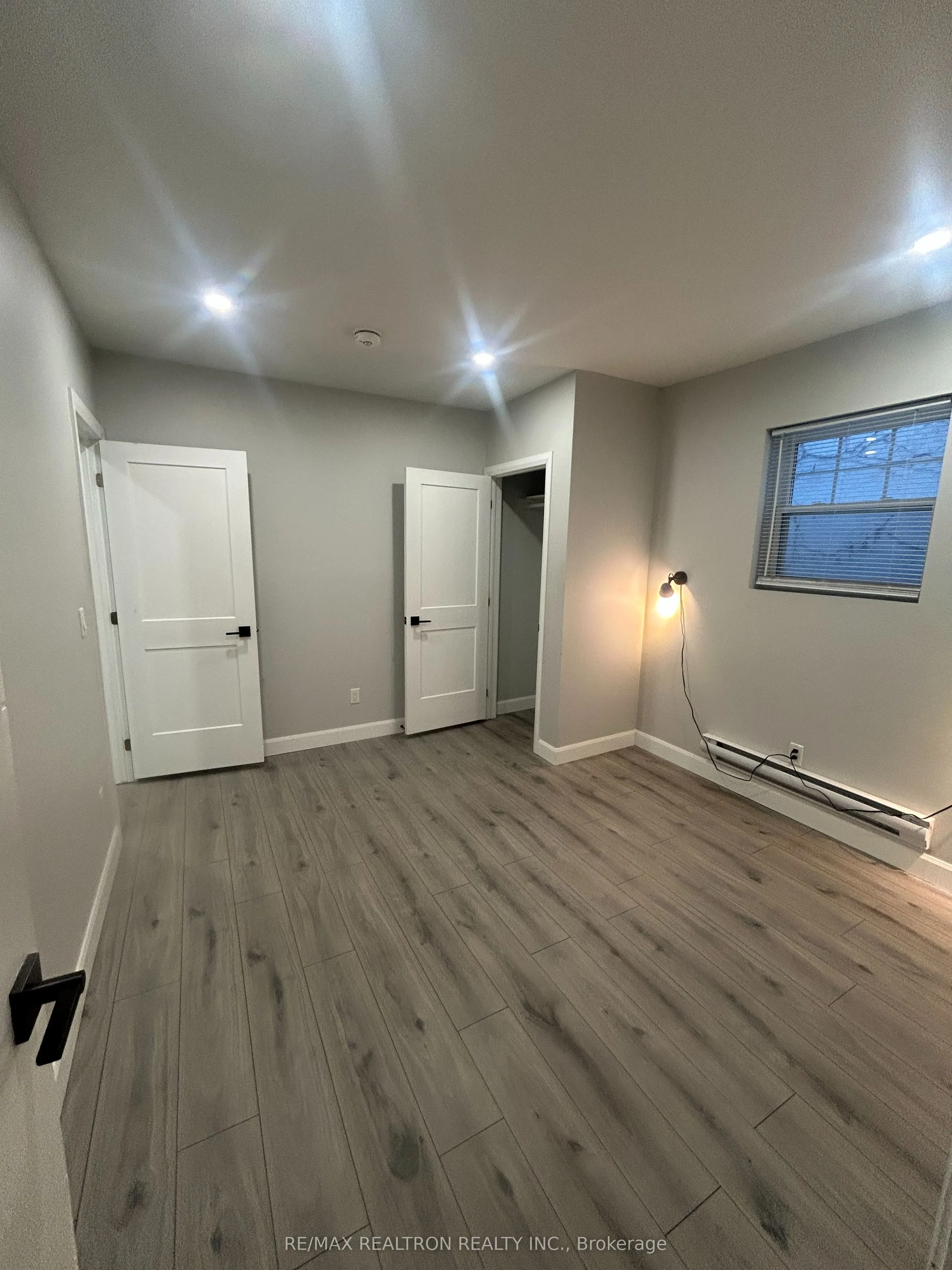 485 Oriole Parkway #Main