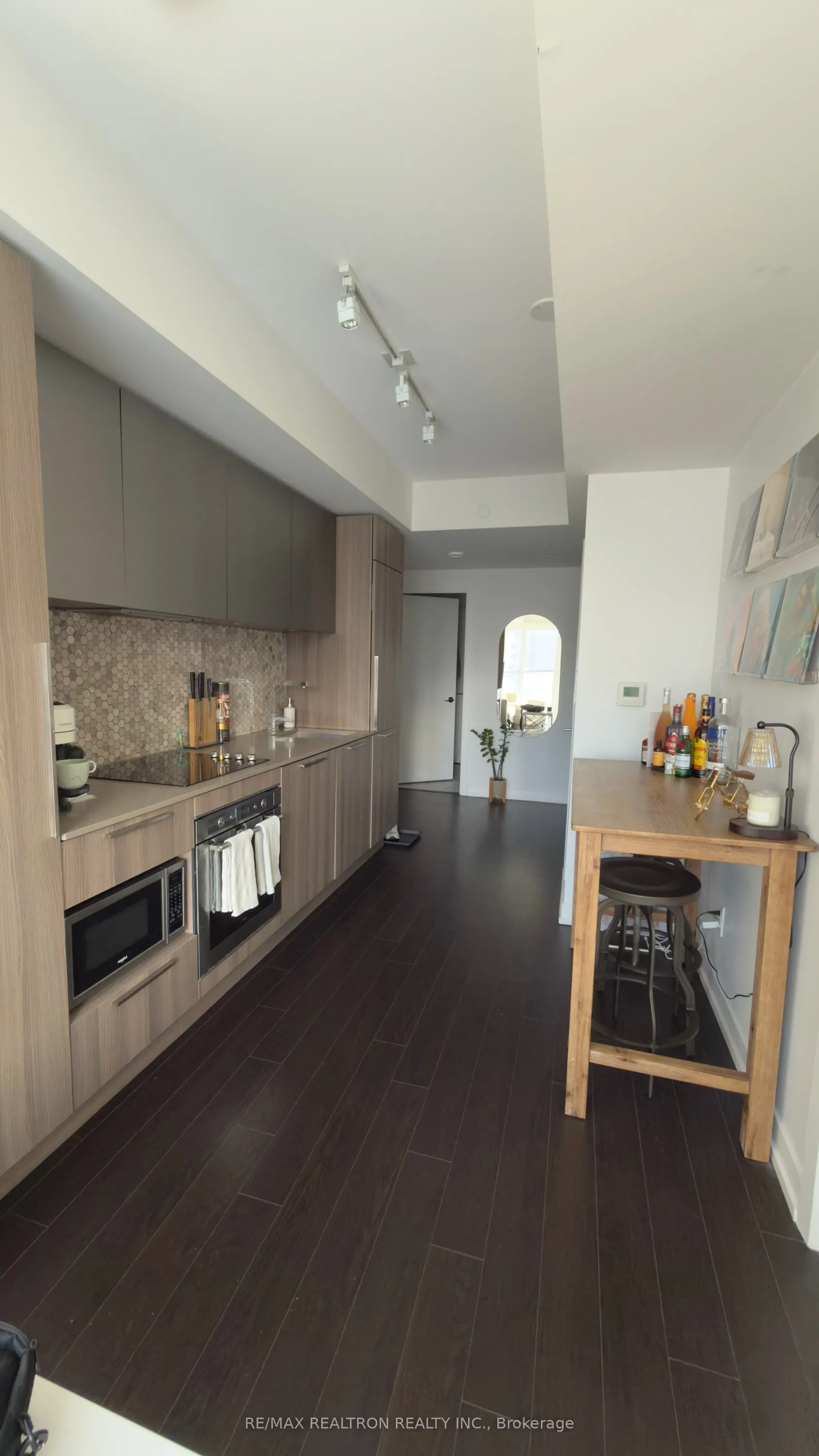 85 Wood Street #3005