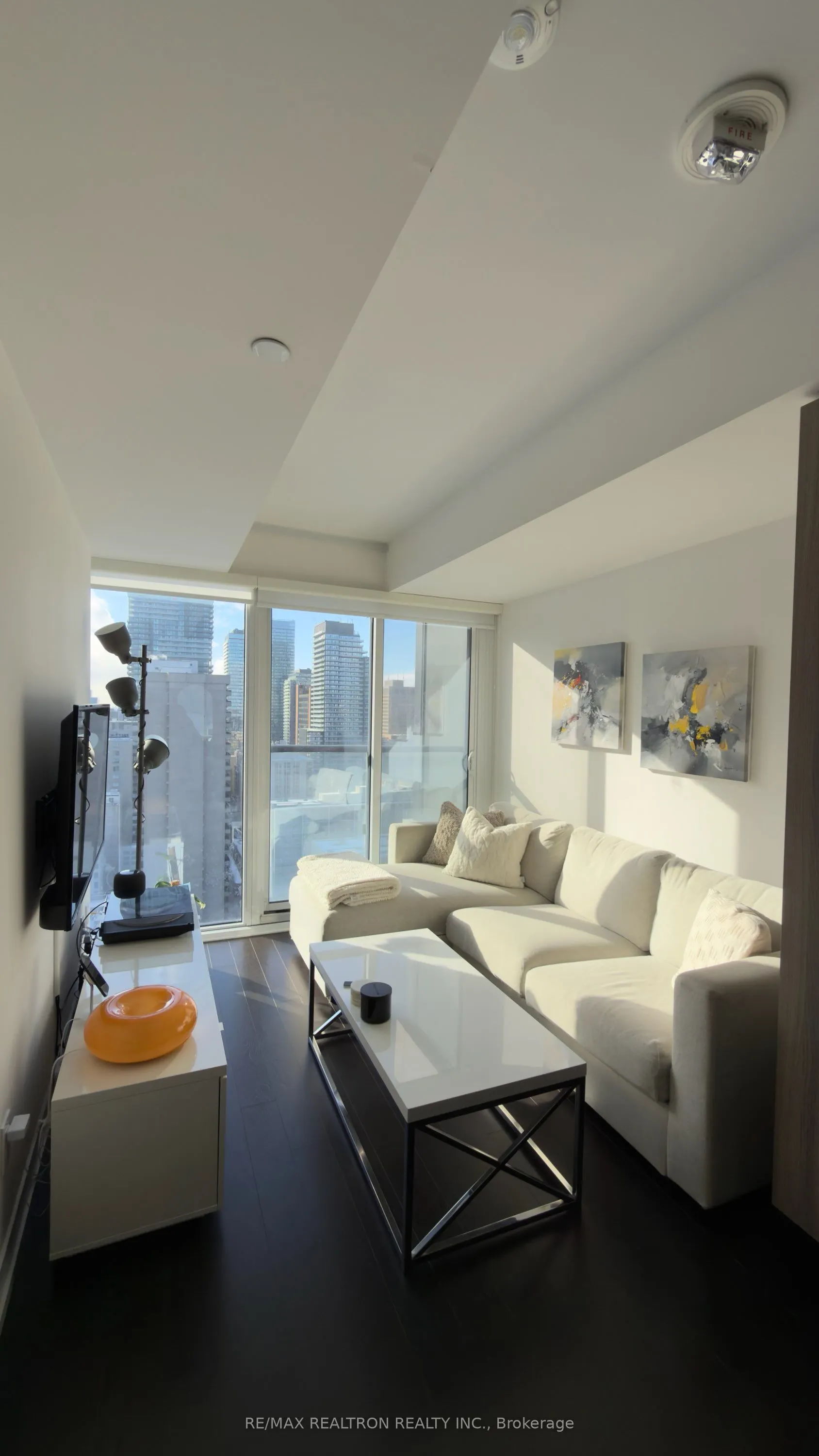 85 Wood Street #3005