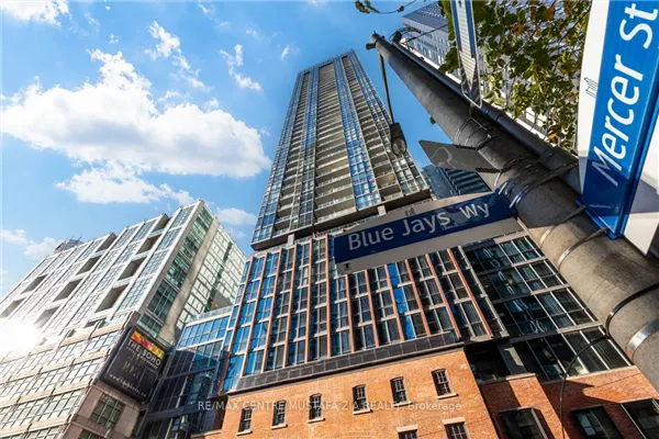 88 Blue Jays Way #2501