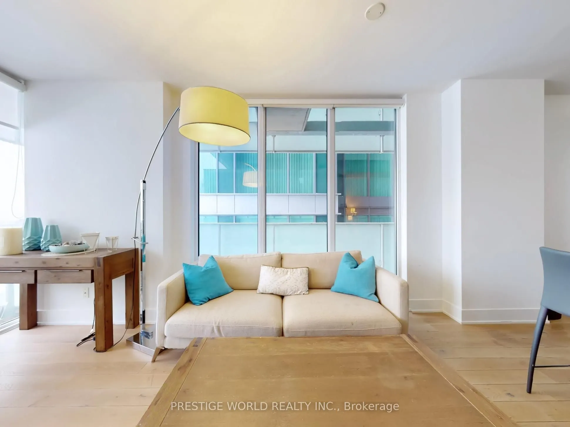 200 Bloor Street West Street W #1401