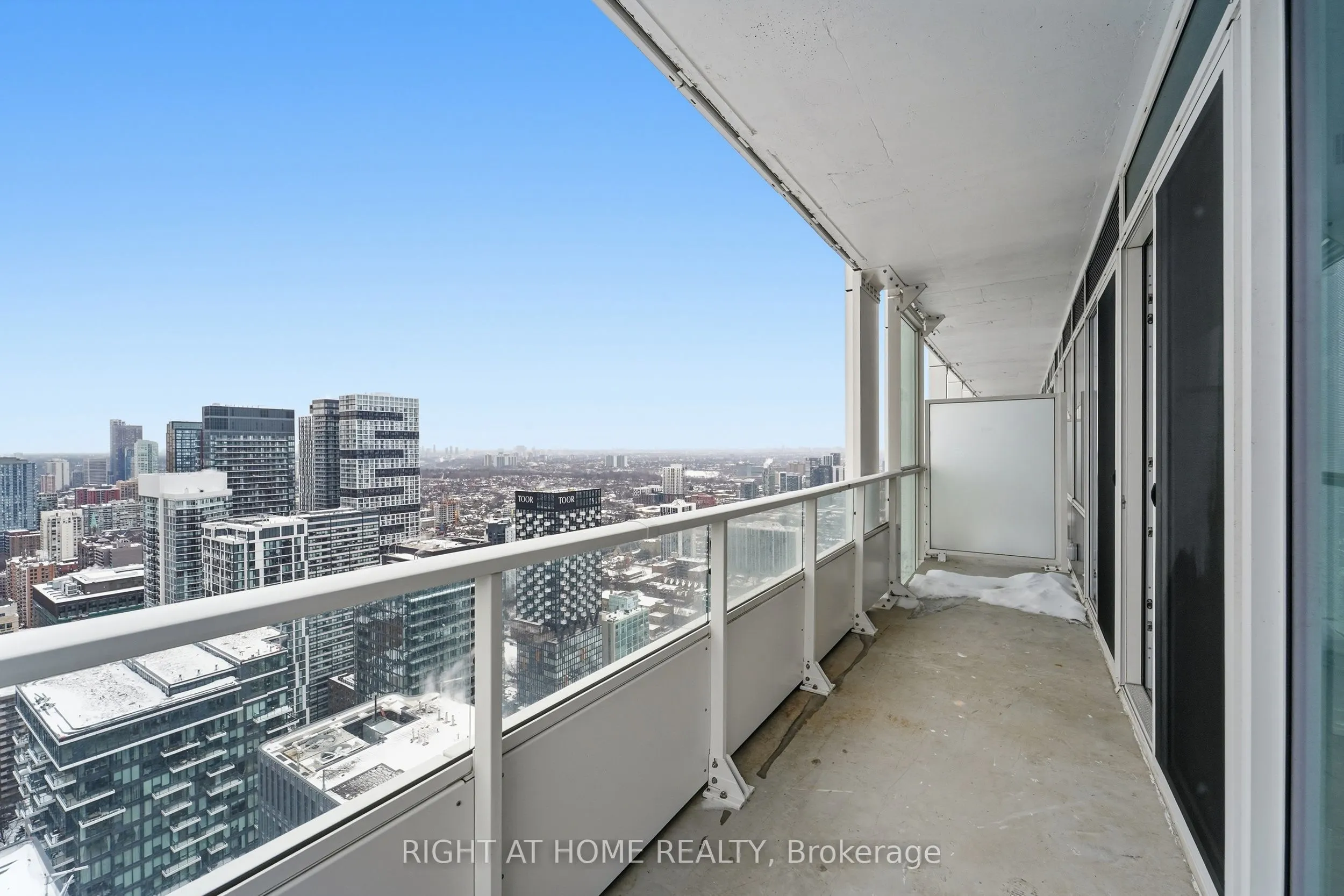 88 Queen Street E #4711