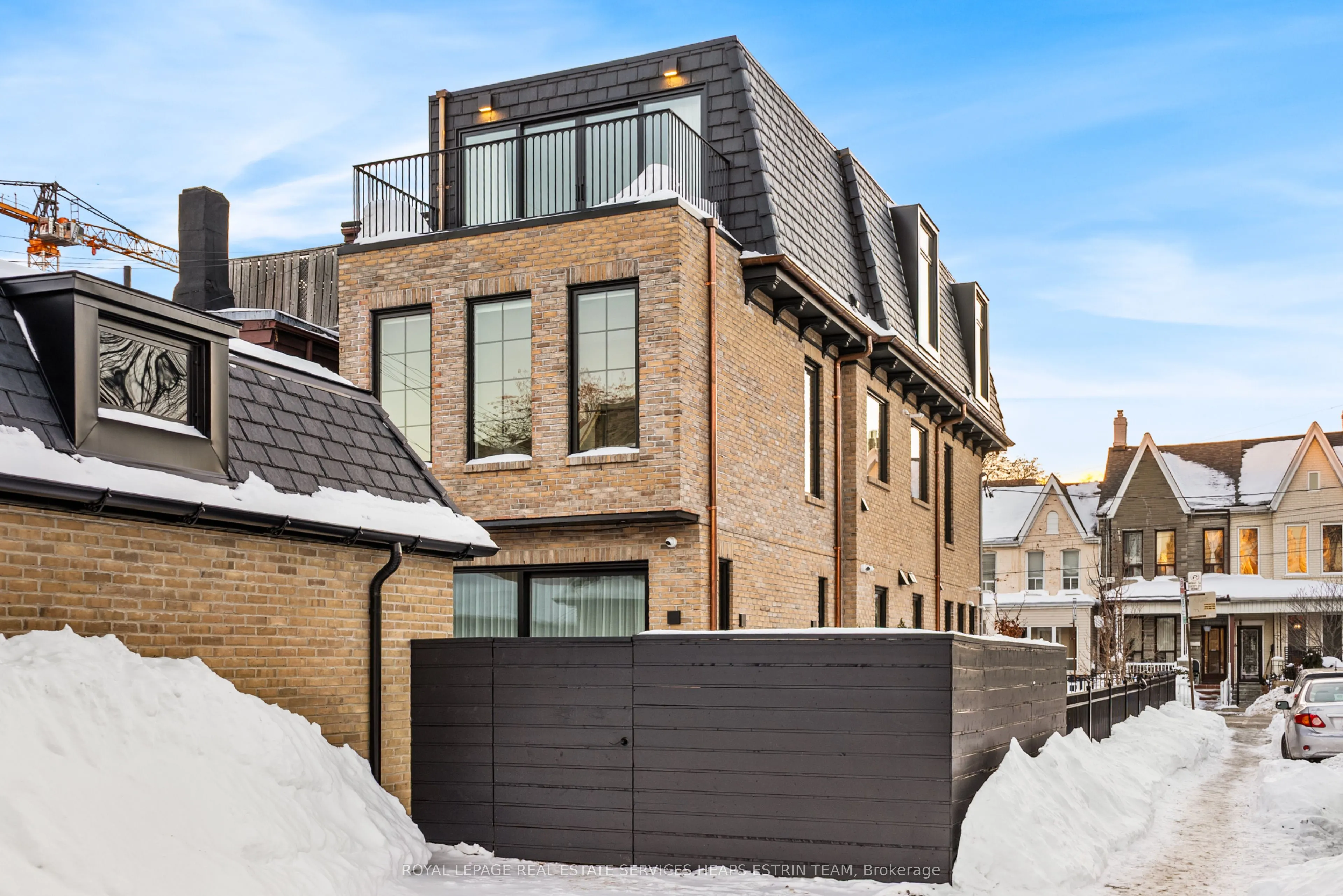 23 Lippincott Street