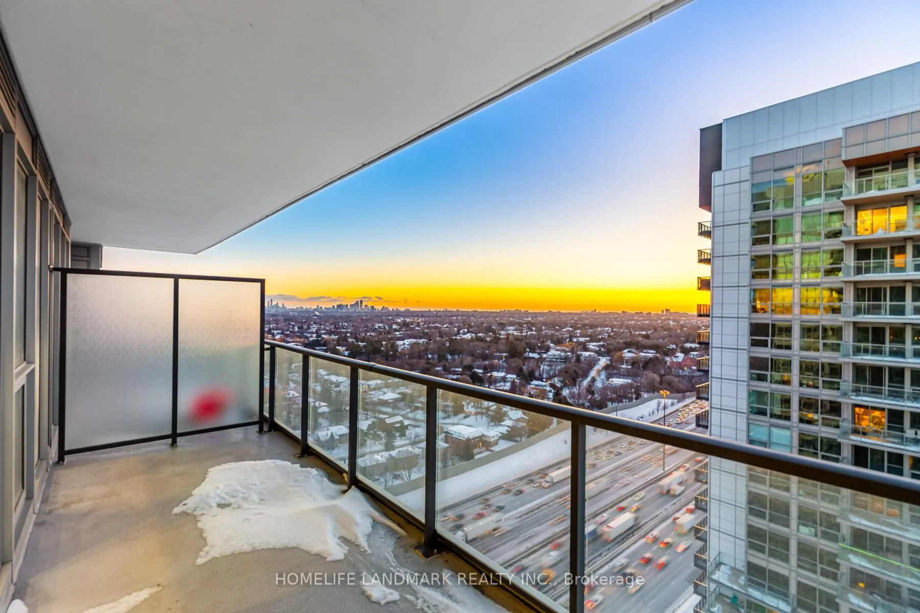 85 Mcmahon Drive #3106