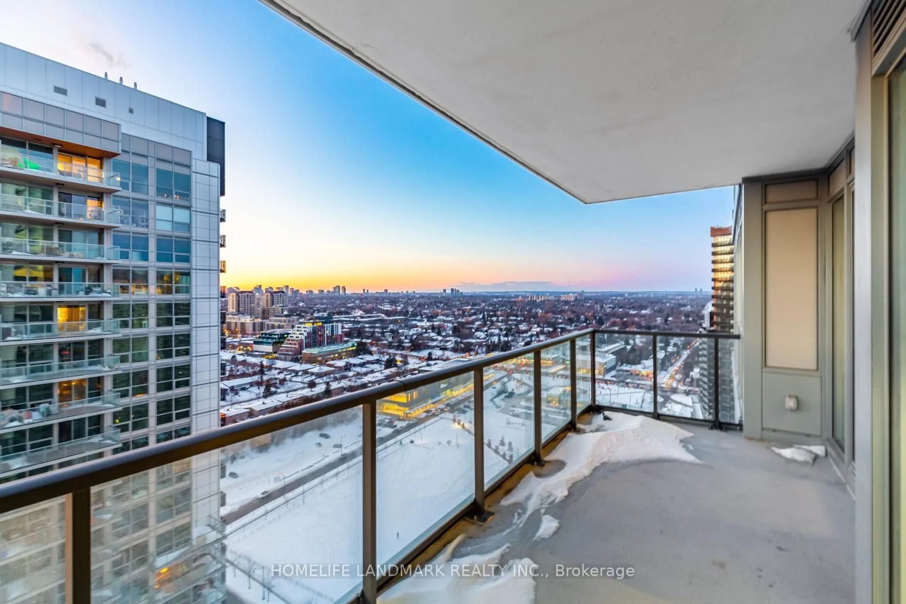 85 Mcmahon Drive #3106