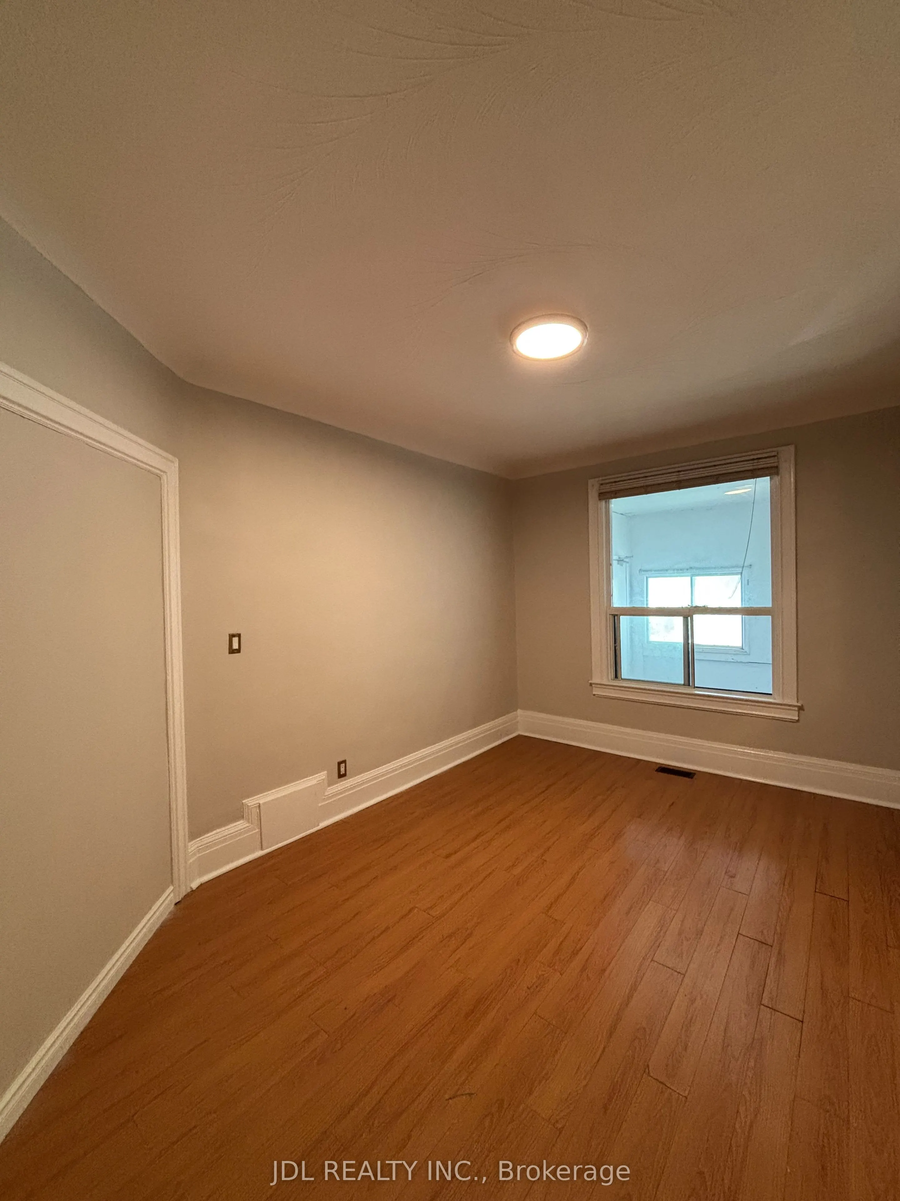 593 Bathurst Street #Main Floor