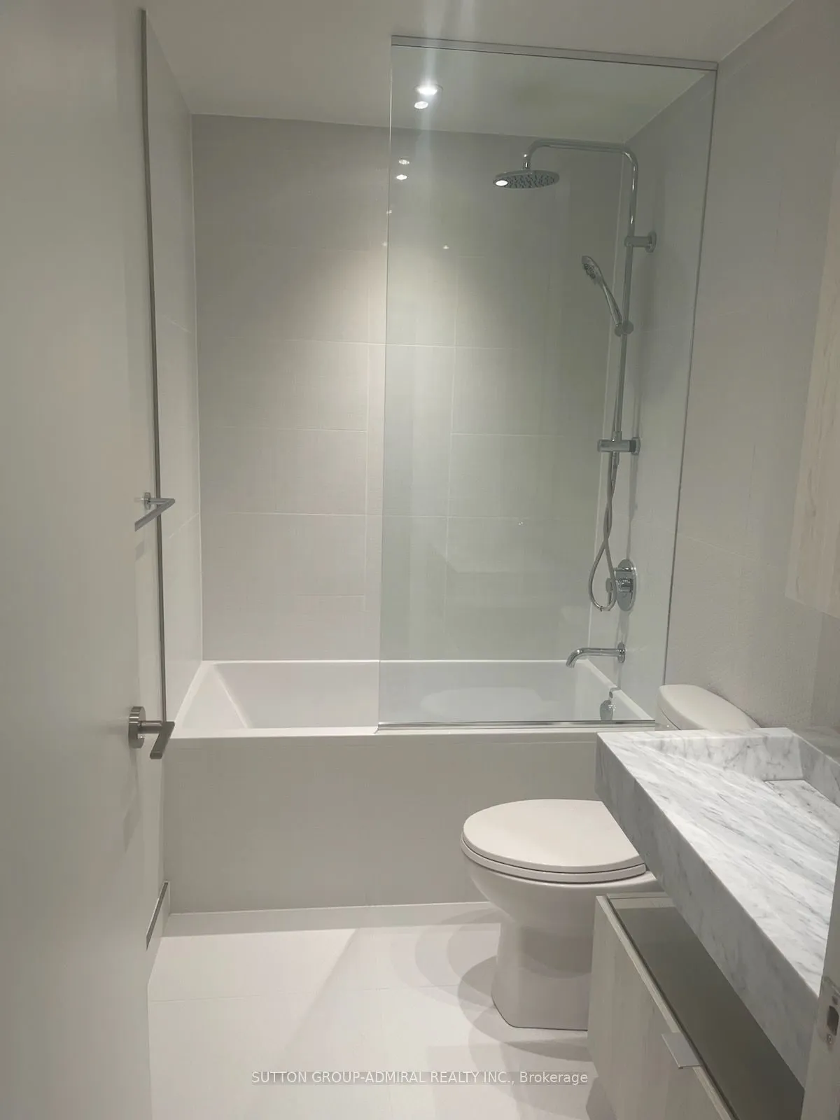 11 Yorkville Avenue #3505