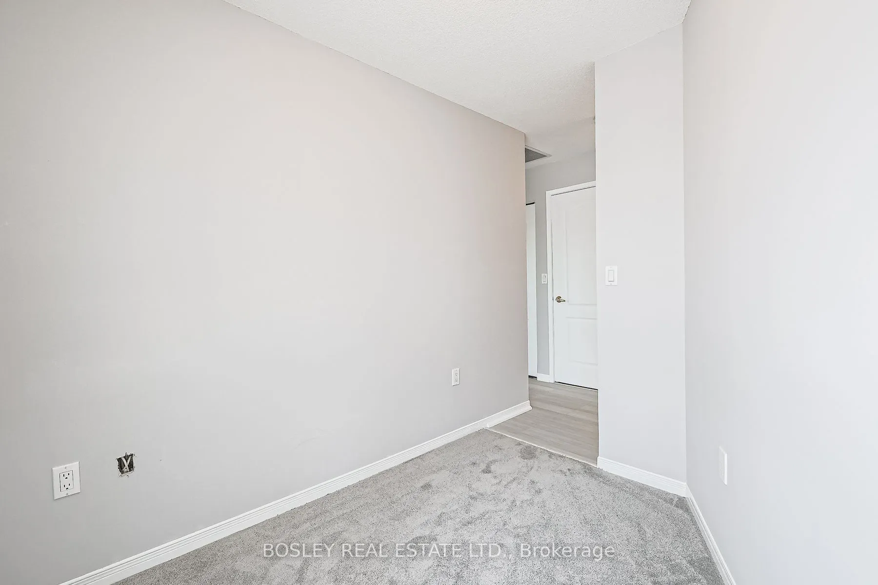 1387 Bayview Avenue #306