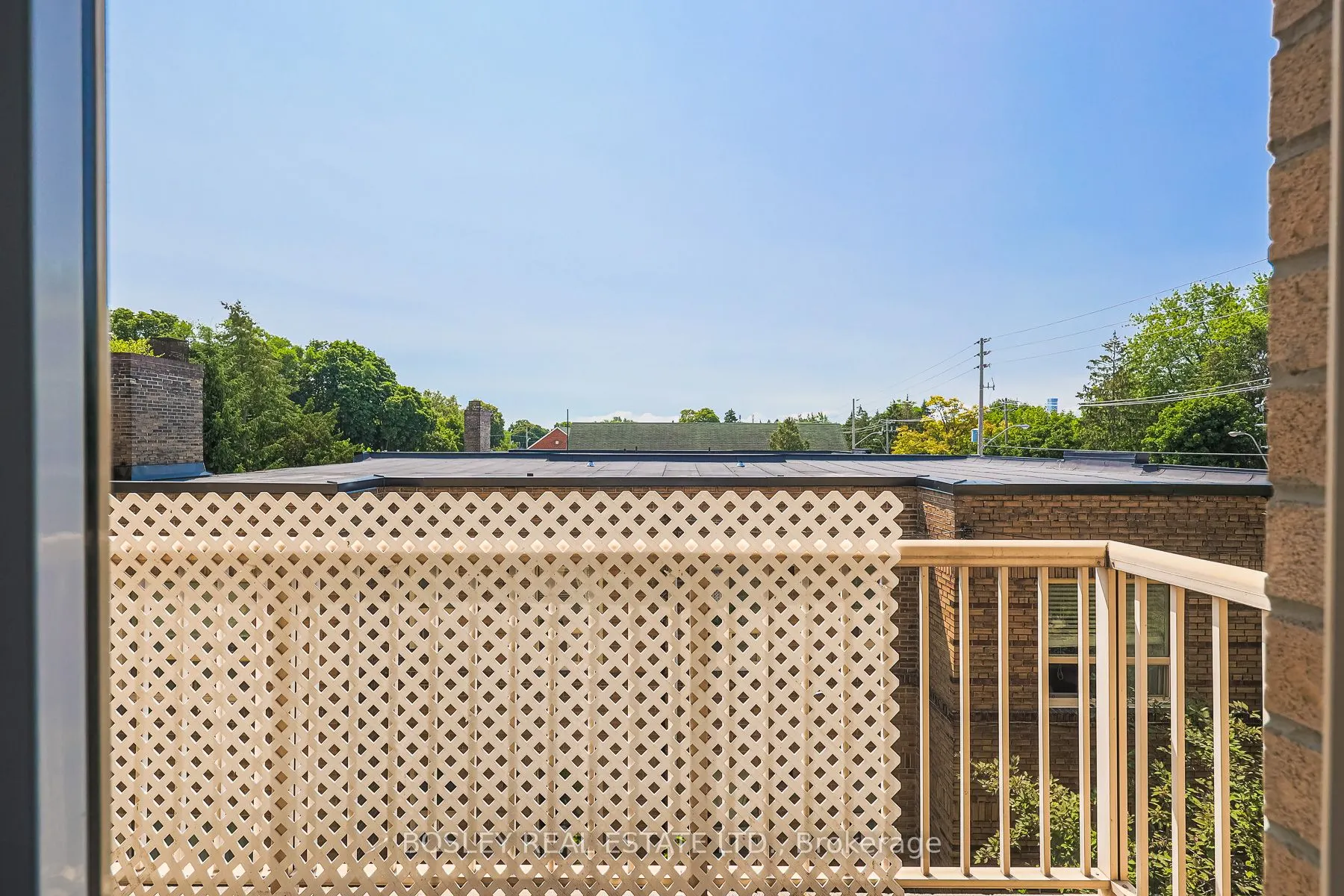 1387 Bayview Avenue #306