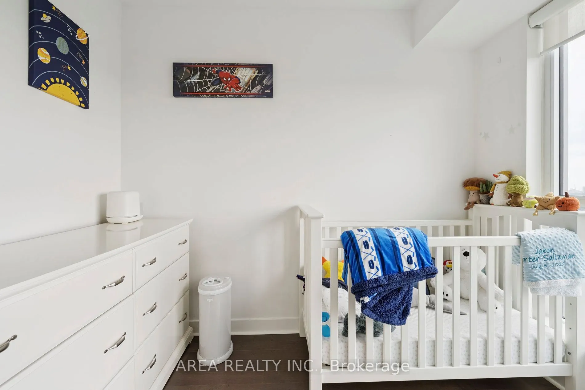 58 Orchard View Boulevard #1910