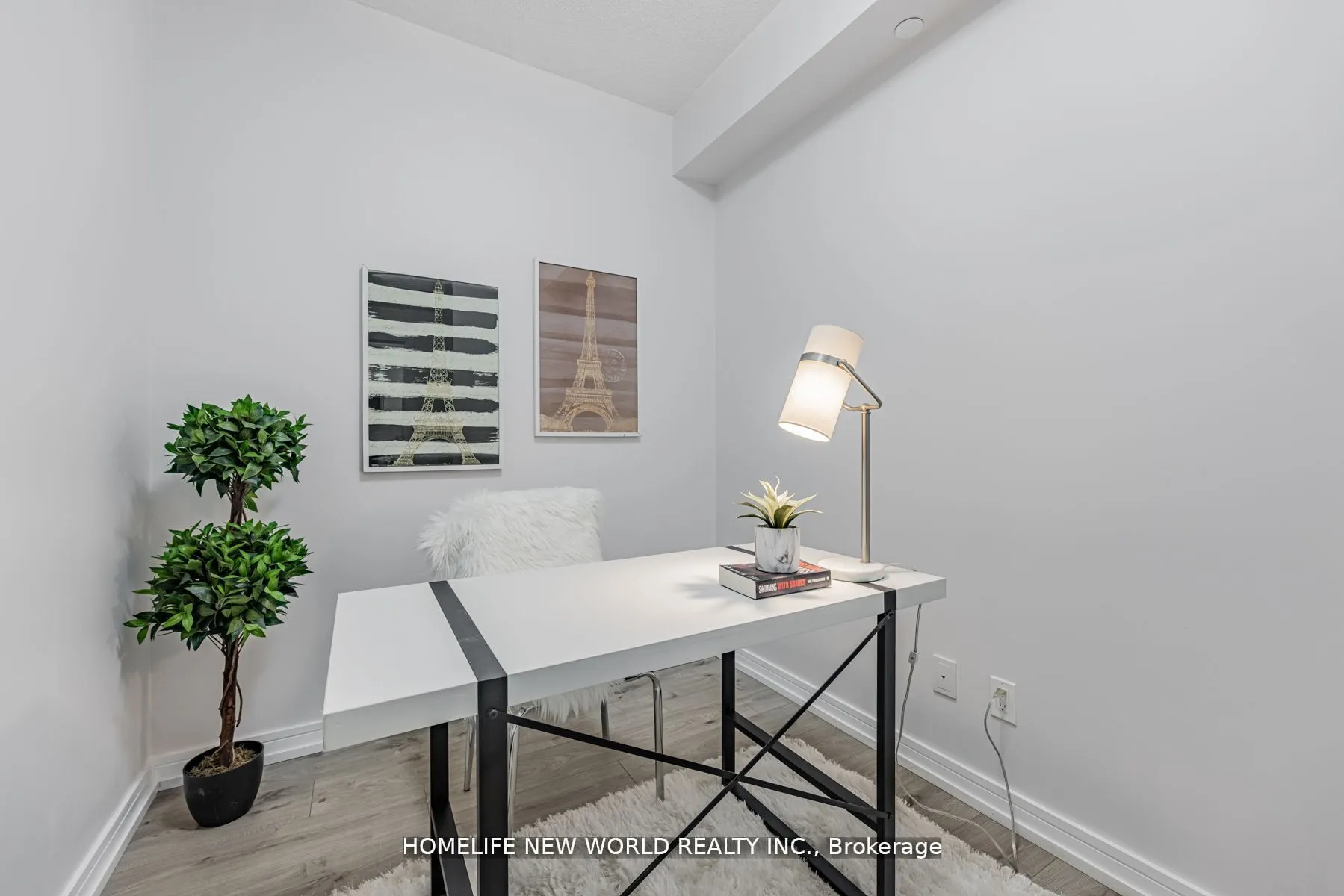 621 Sheppard Avenue E #250