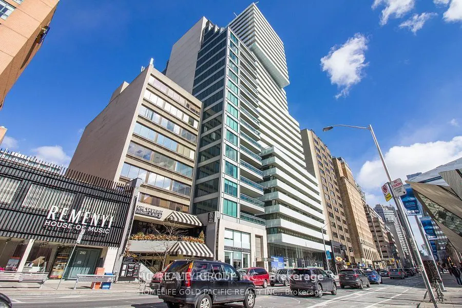 200 Bloor Street W #1405