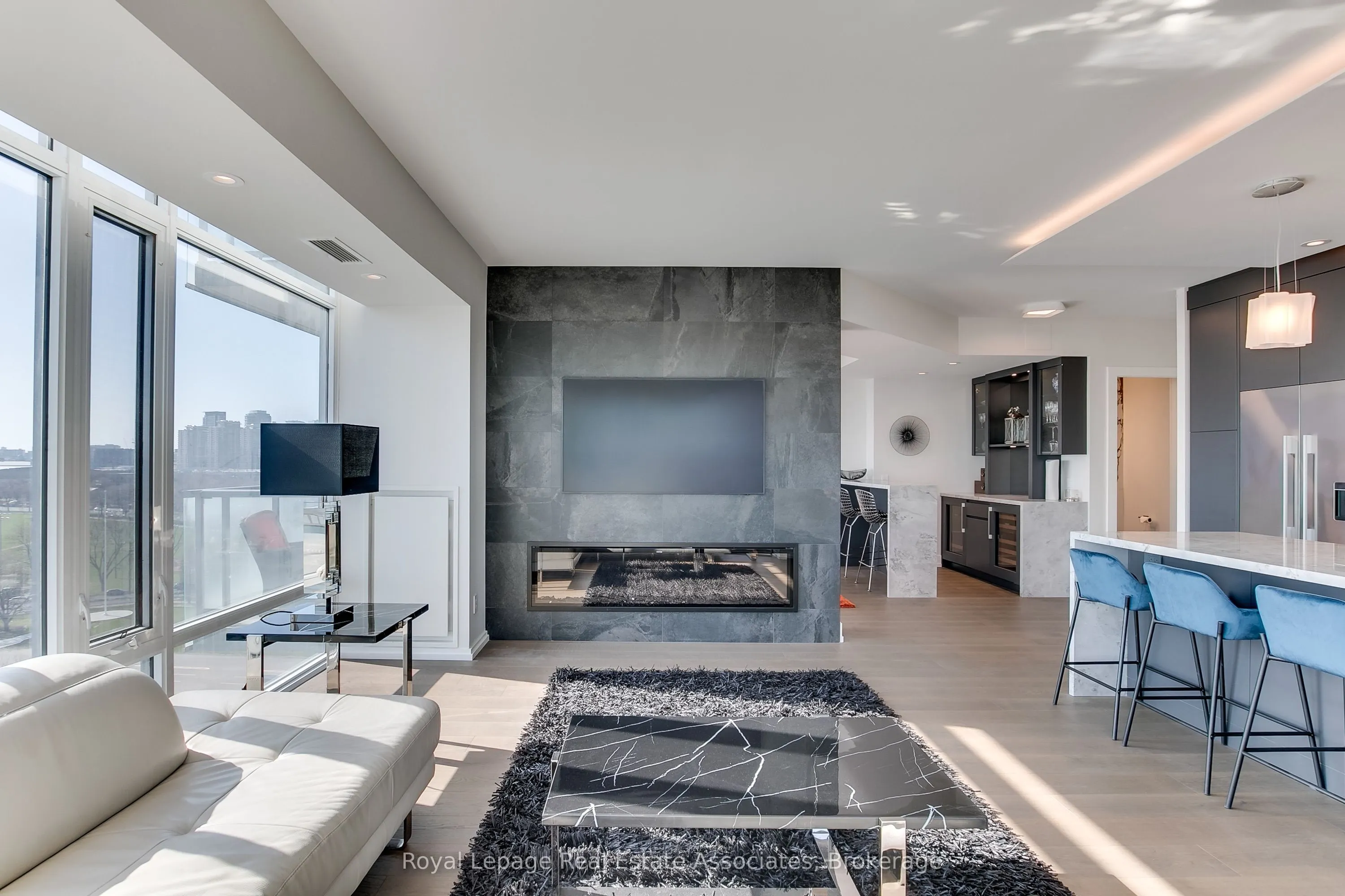 90 Stadium Road #1002