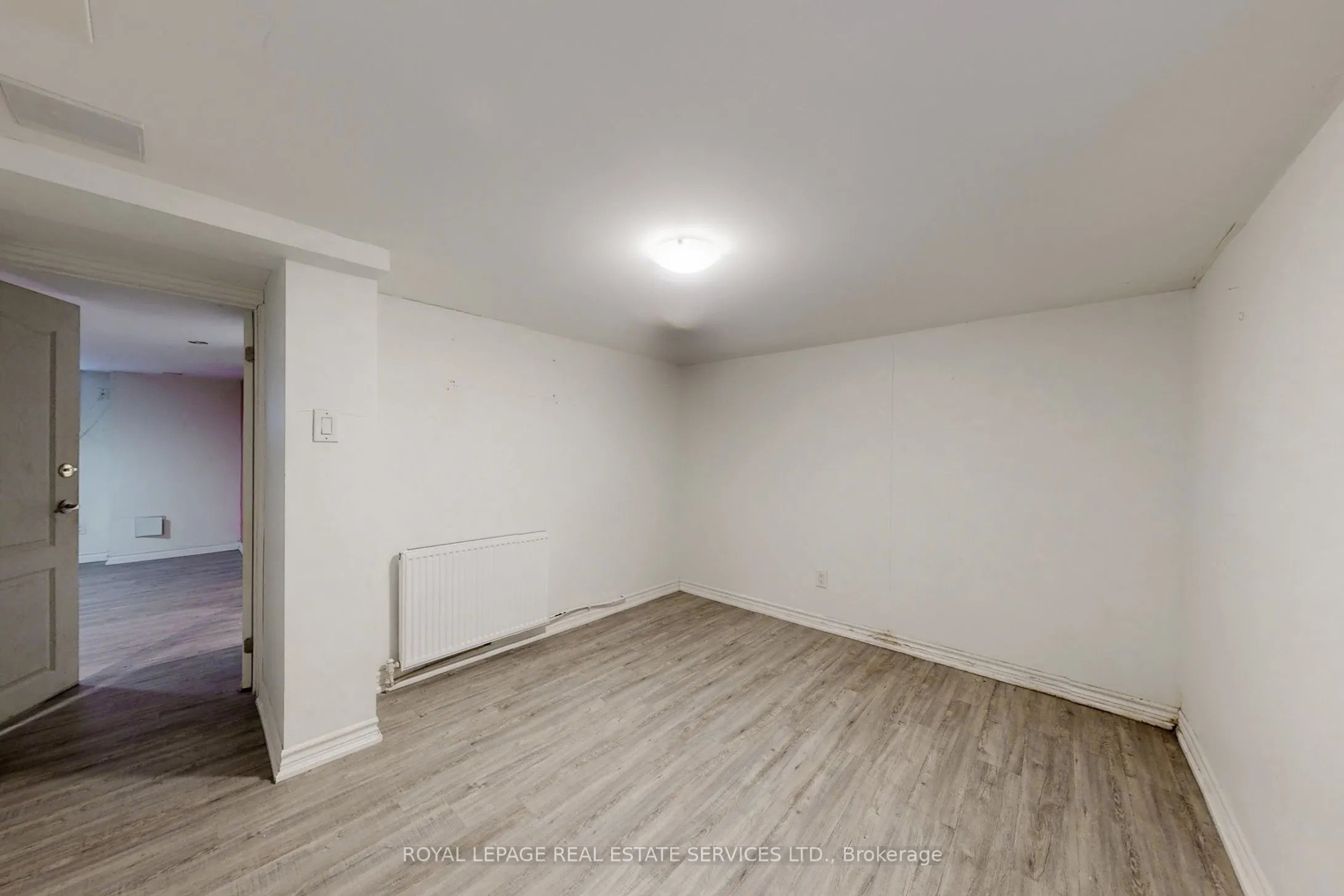 89 Oriole Parkway