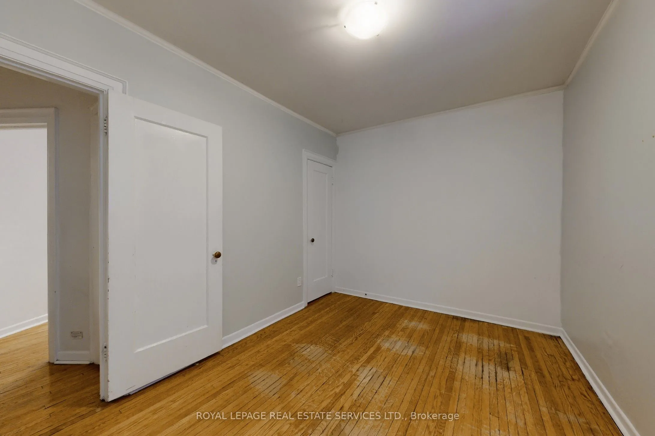 89 Oriole Parkway
