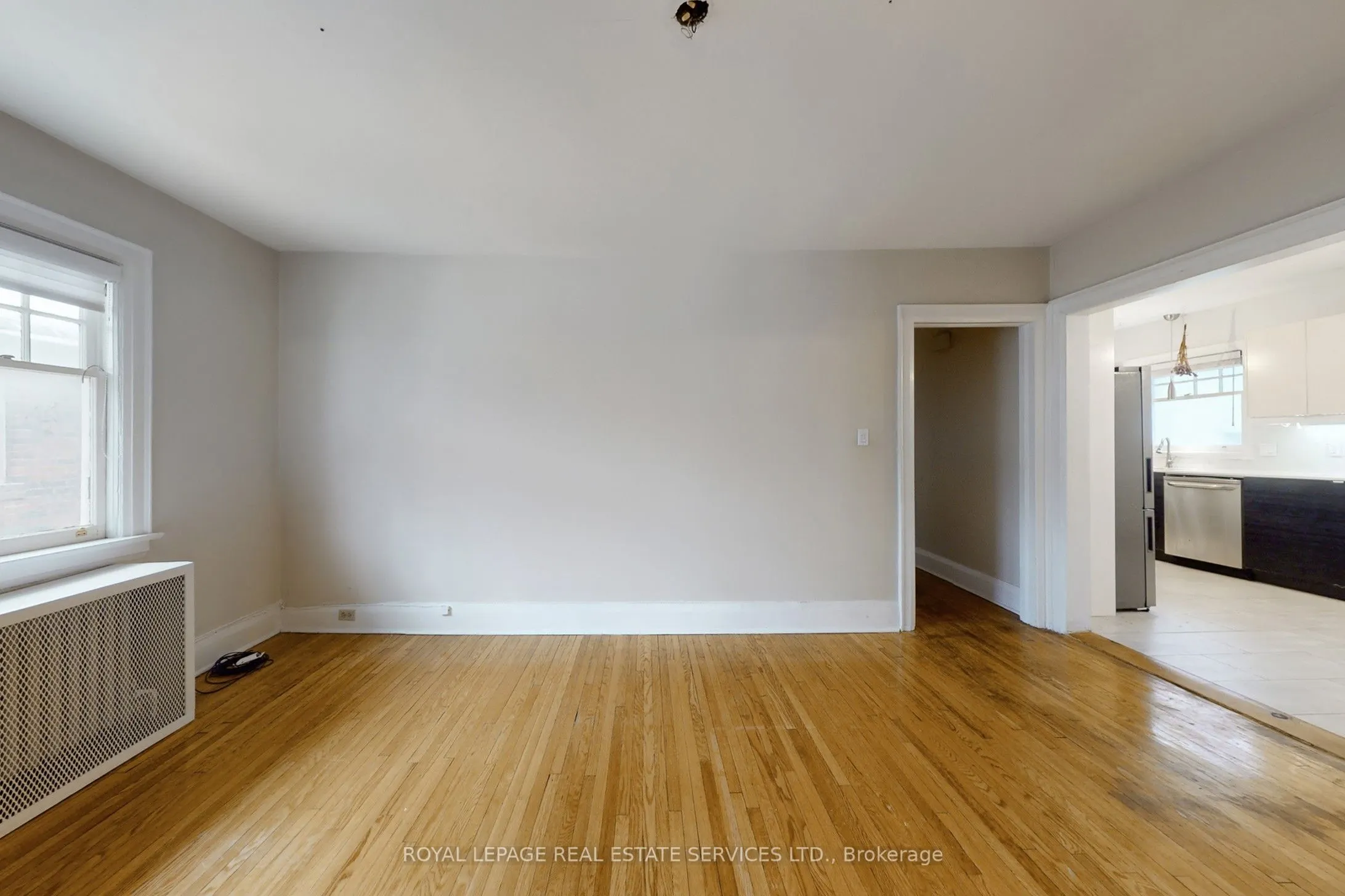 89 Oriole Parkway