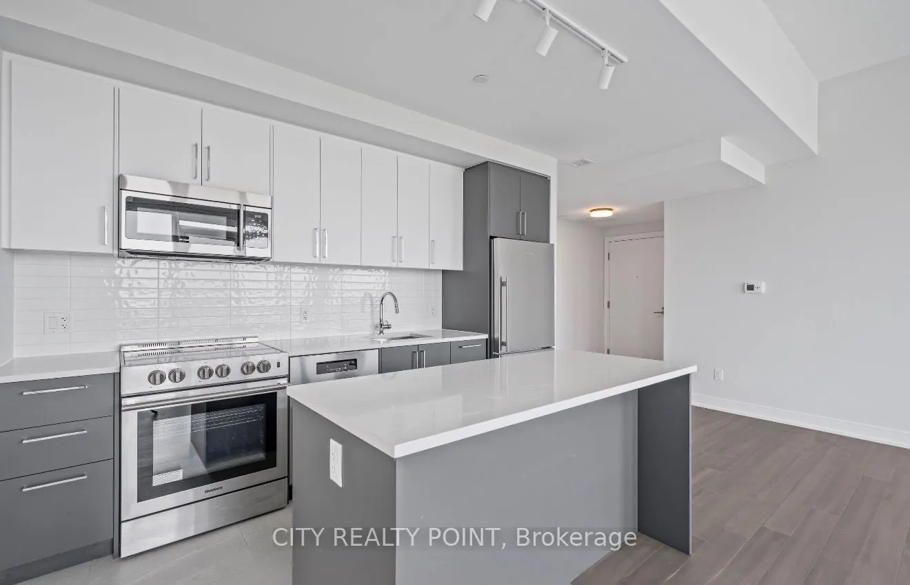 664 Spadina Avenue #1001