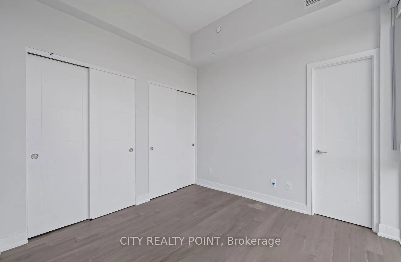 664 Spadina Avenue #1001