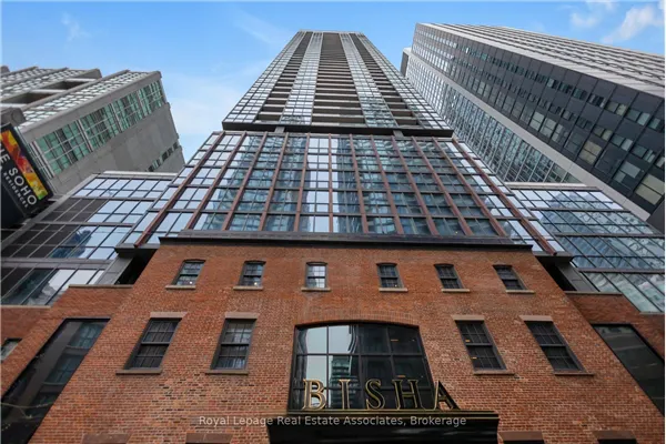 88 Blue Jays Way #1604