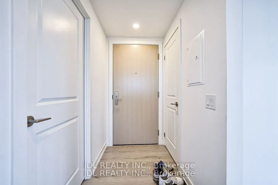 395 Bloor Street E #1608
