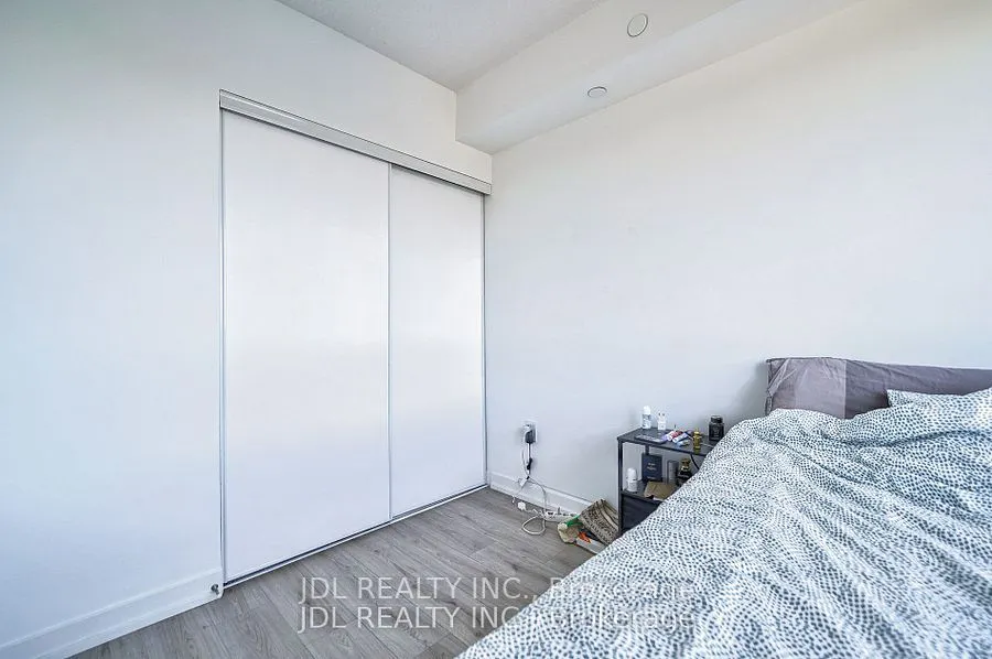 395 Bloor Street E #1608
