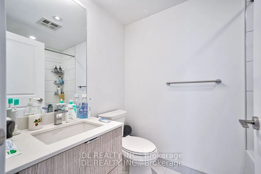 395 Bloor Street E #1608