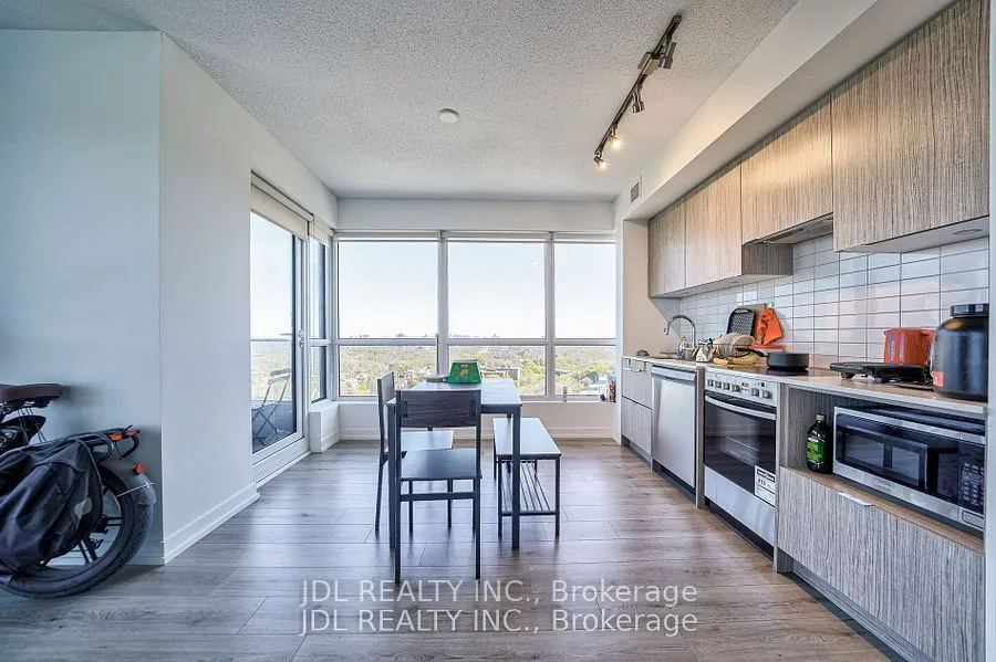 395 Bloor Street E #1608