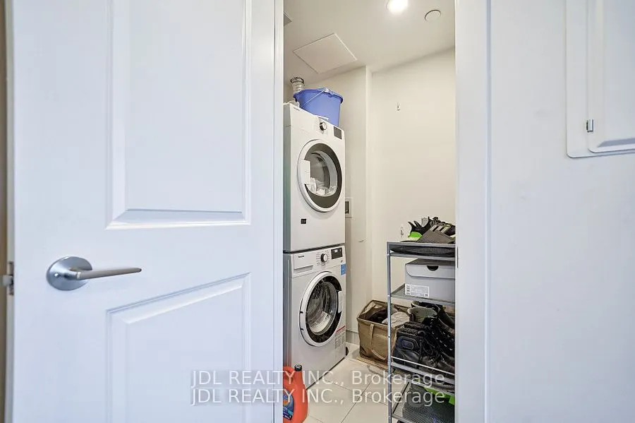 395 Bloor Street E #1608